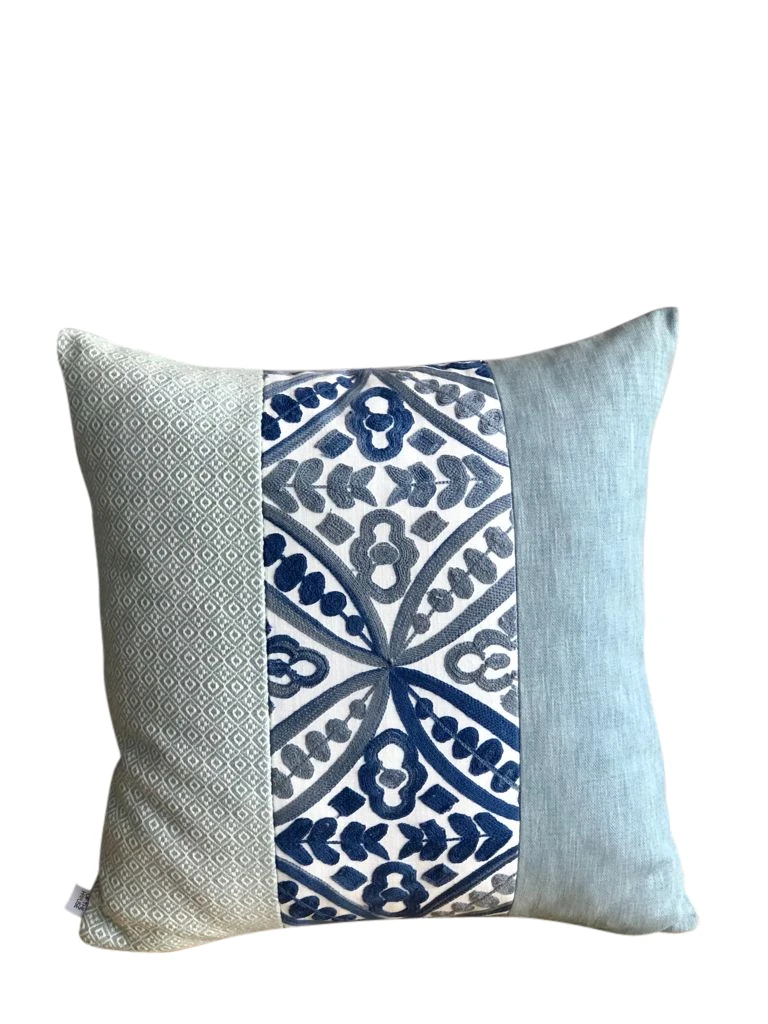 Casablanca Collection Nakışlı Kare Kırlent Kılıfı