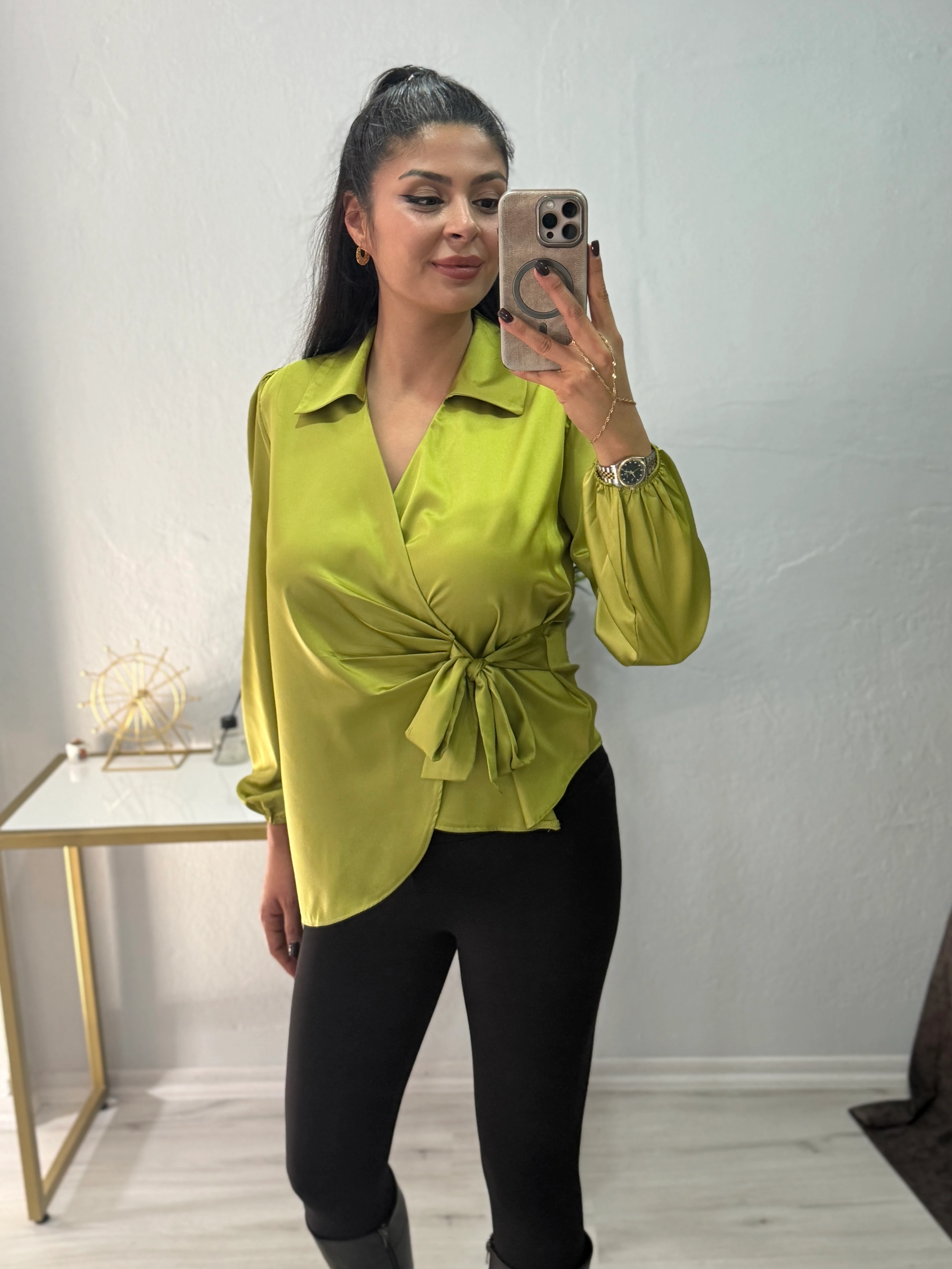 VİENA KRUVAZE BAĞLAMA DETAYLI SATEN GÖMLEK