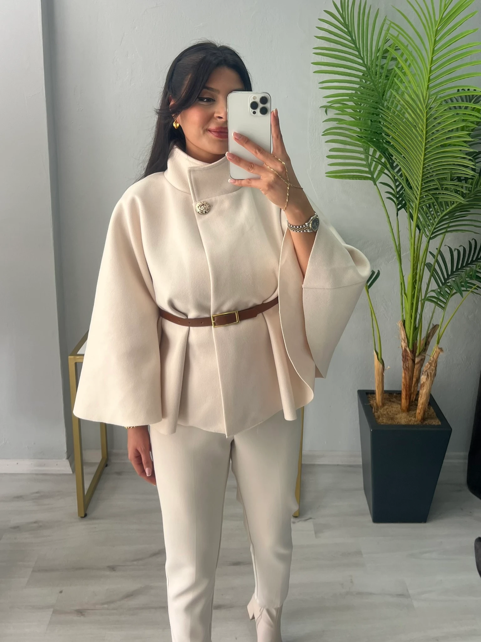 Kaşe Kemer Detaylı Panço