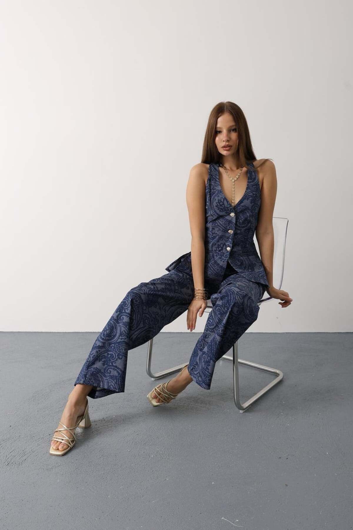 Şal Desenli Denim Takım