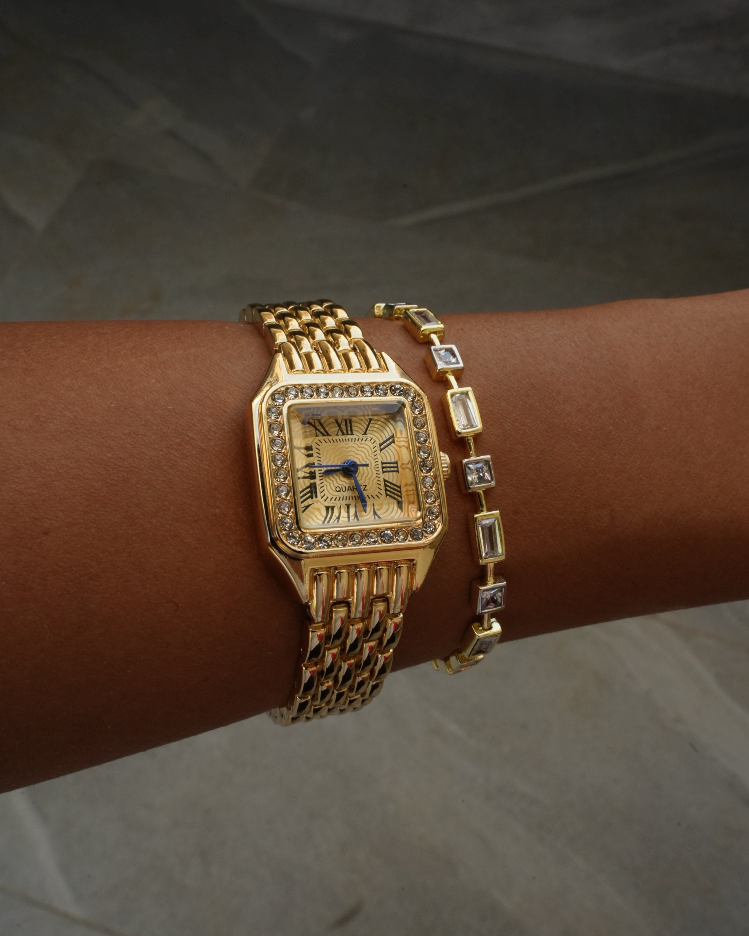Elegant Wach / Saat