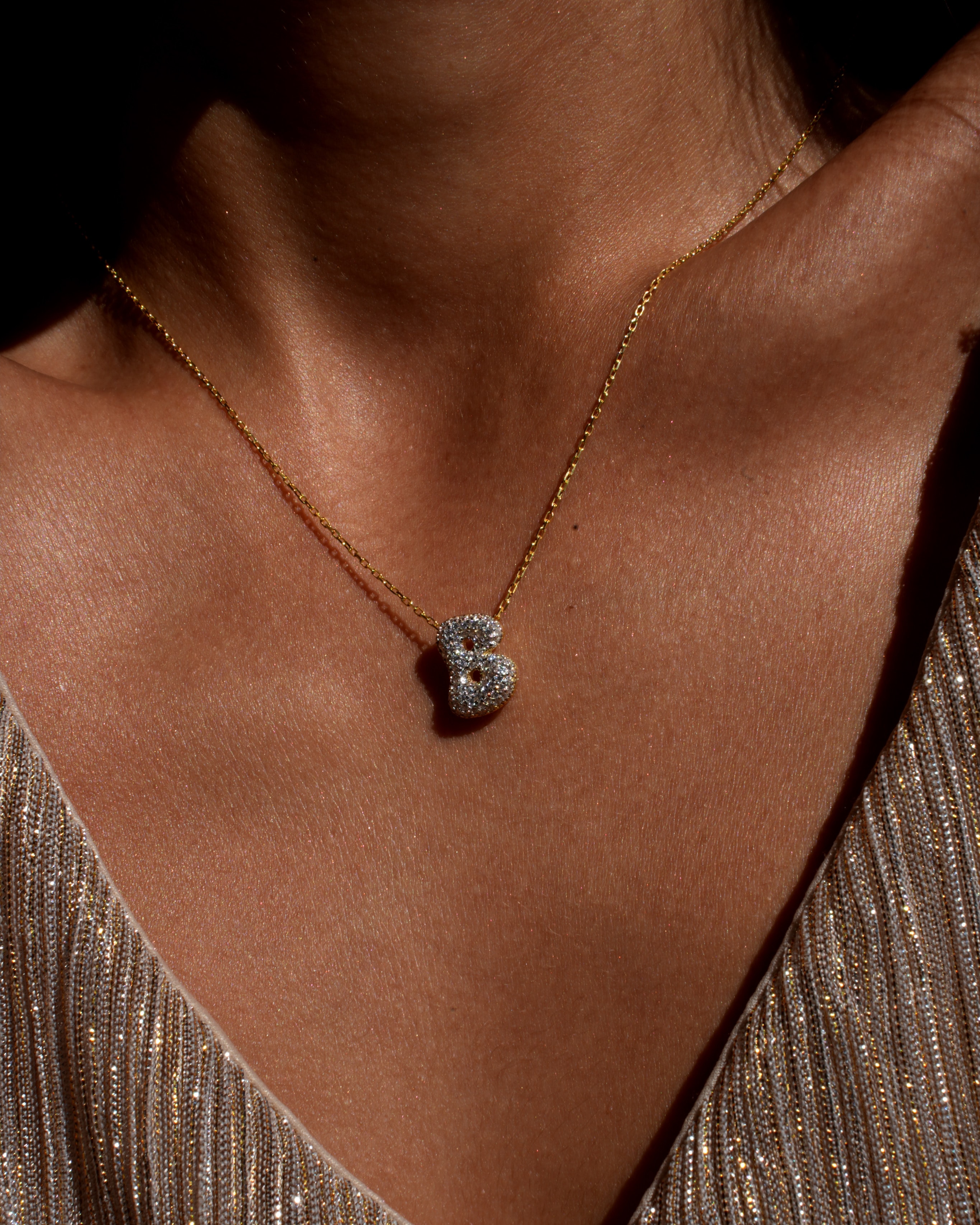 925 Gümüş / Taşlı Mini Asimetrik Harf Kolye 