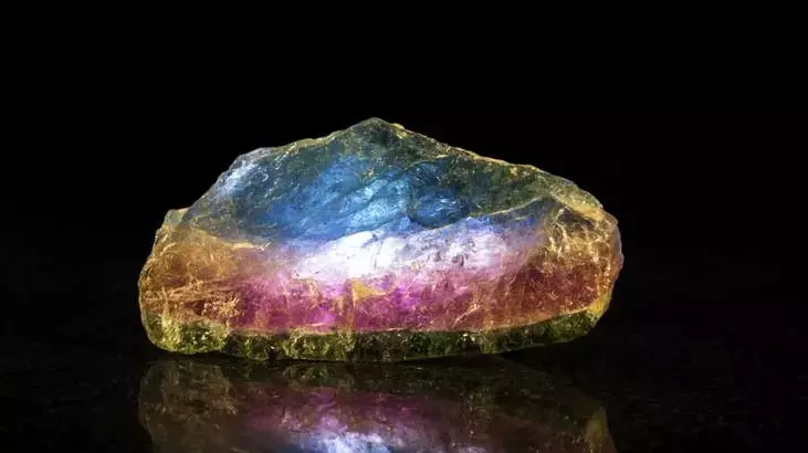 Pembe Turmalin Taşının Ruhsal Faydaları