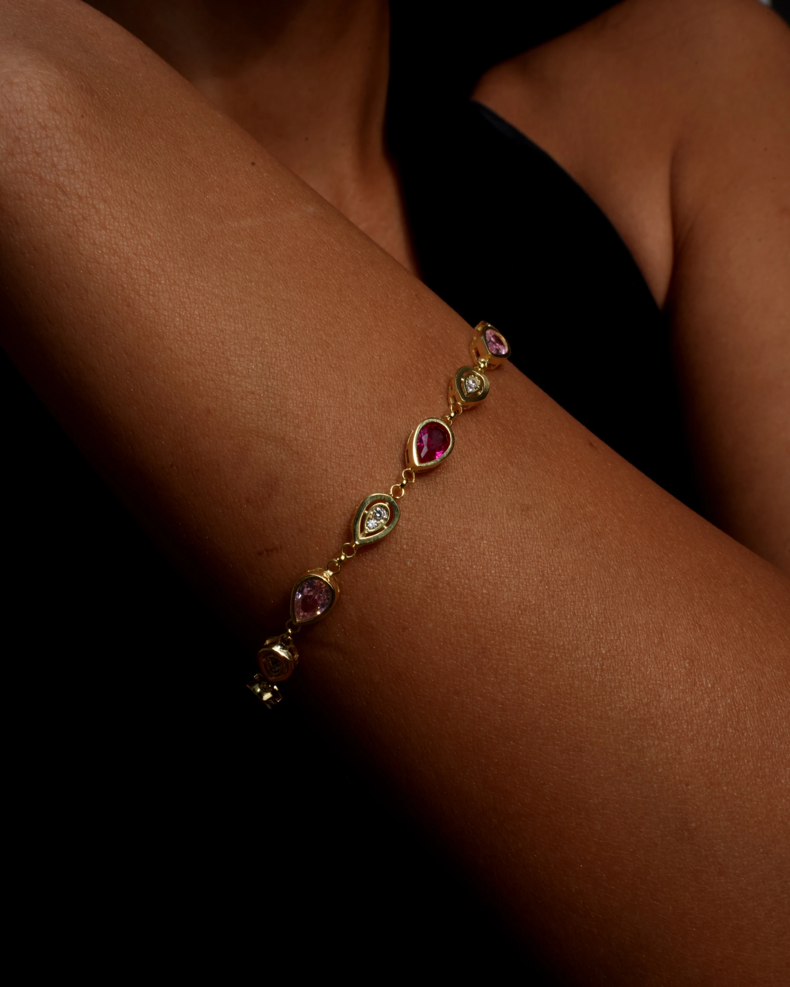 925 Gümüş / Pembe Damla Taşlı Bileklik