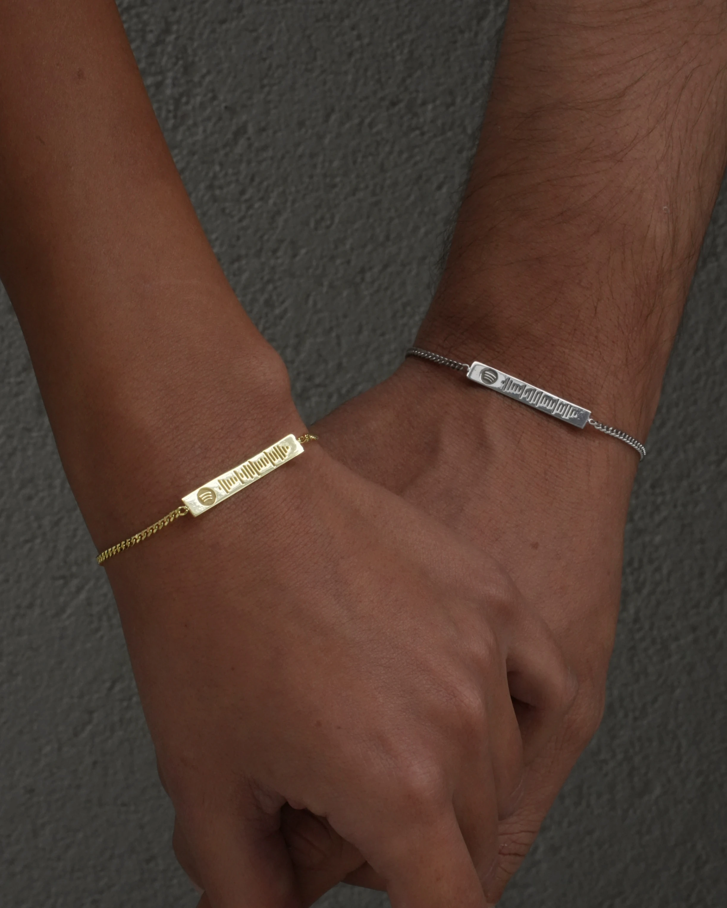 925 Gümüş / İnce Plaka Spotify Çift Bilekliği