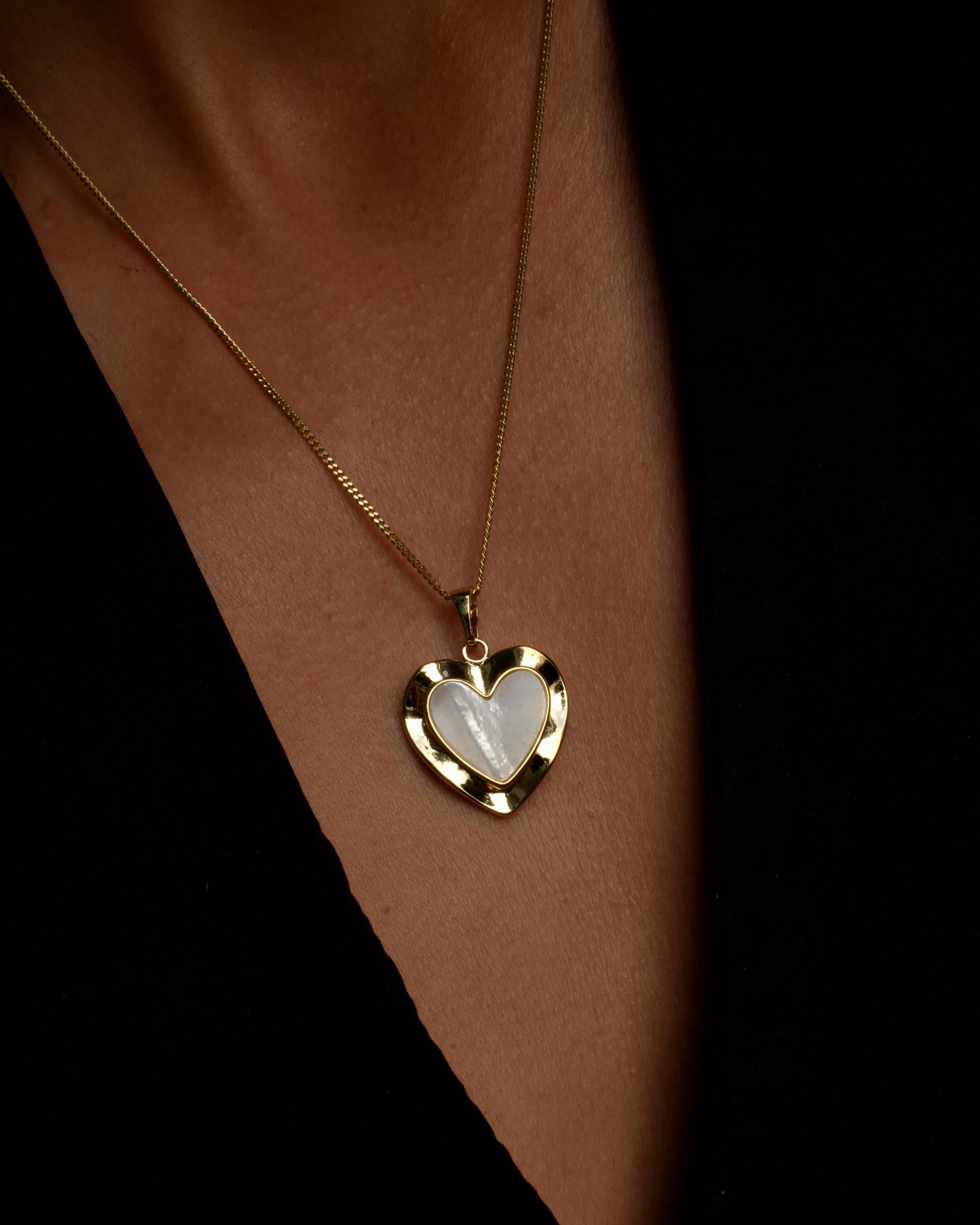 Çelik / Sedefli Kalp Asimetrik Kolye