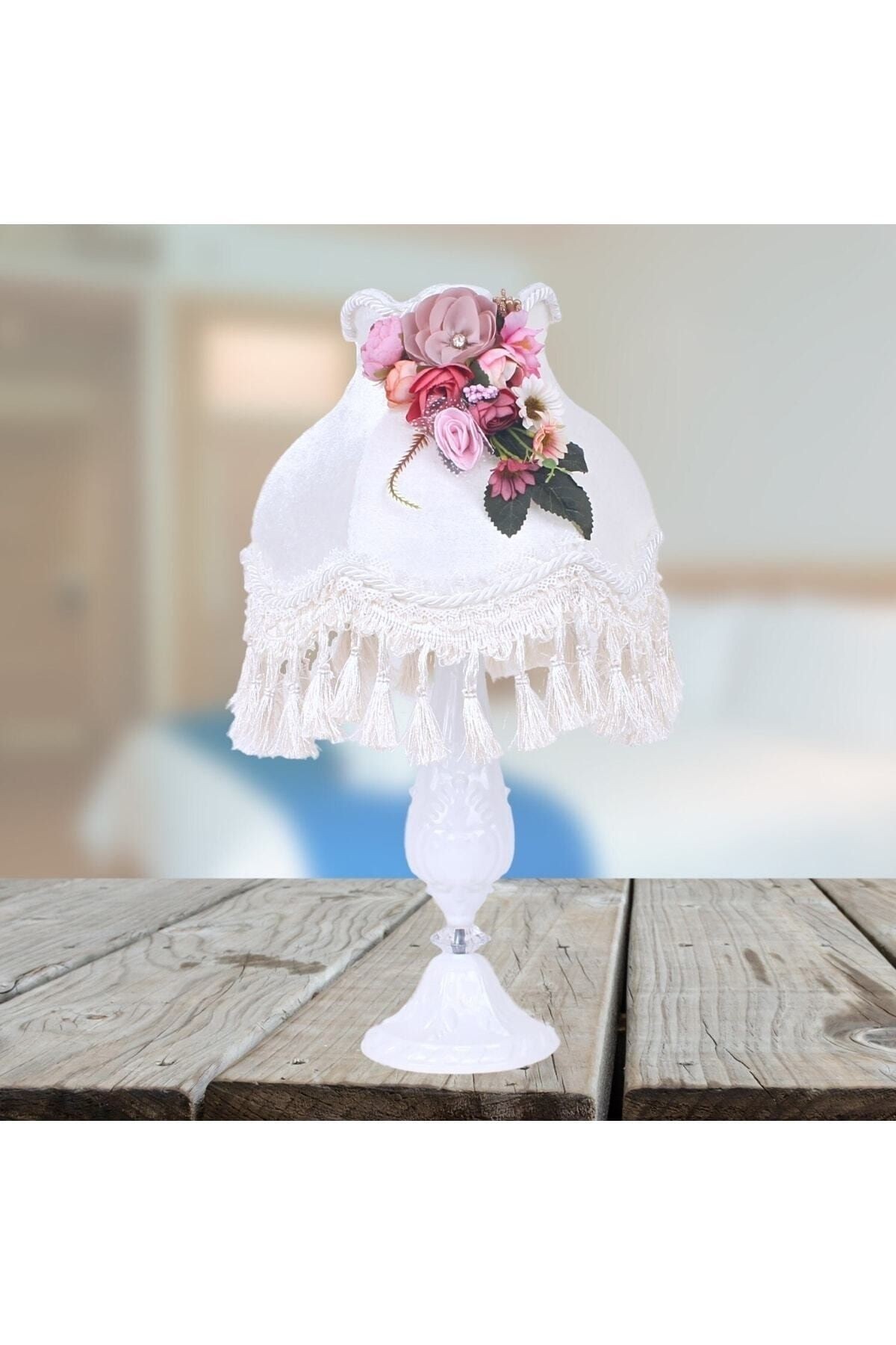 Çiçek Dekorlu Abajur Ekru Klasik Kokoş Model Vintage