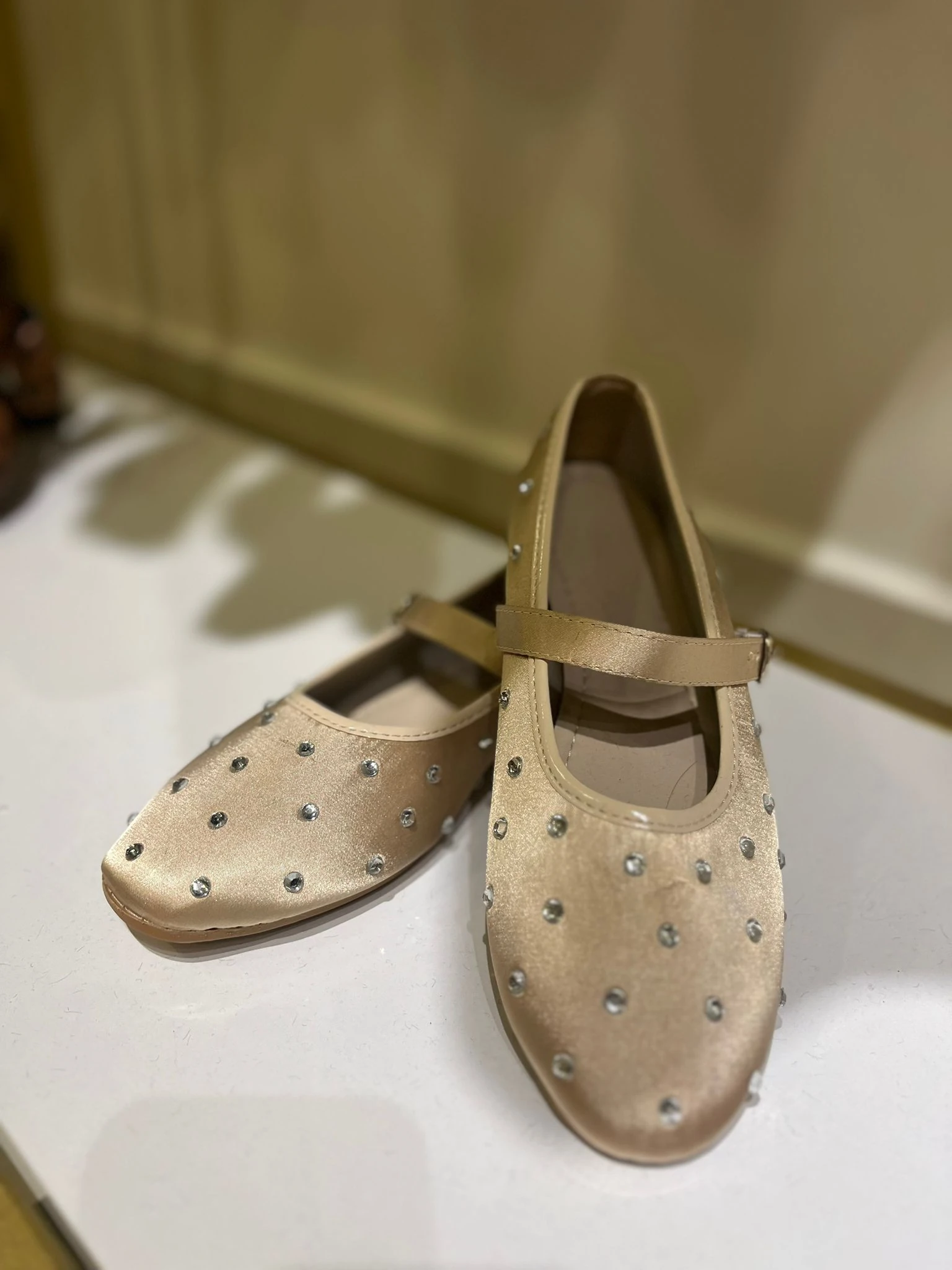 Vizon Saten Taşlı Babet