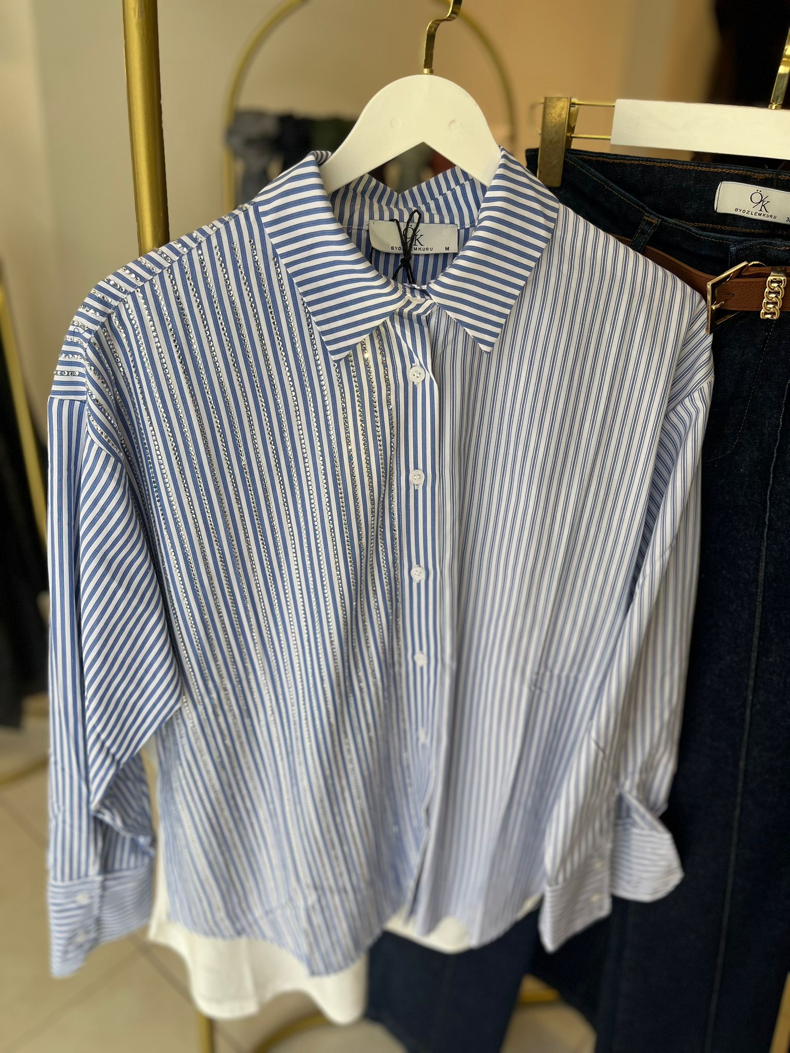 Mavi Taşlı Gömlek