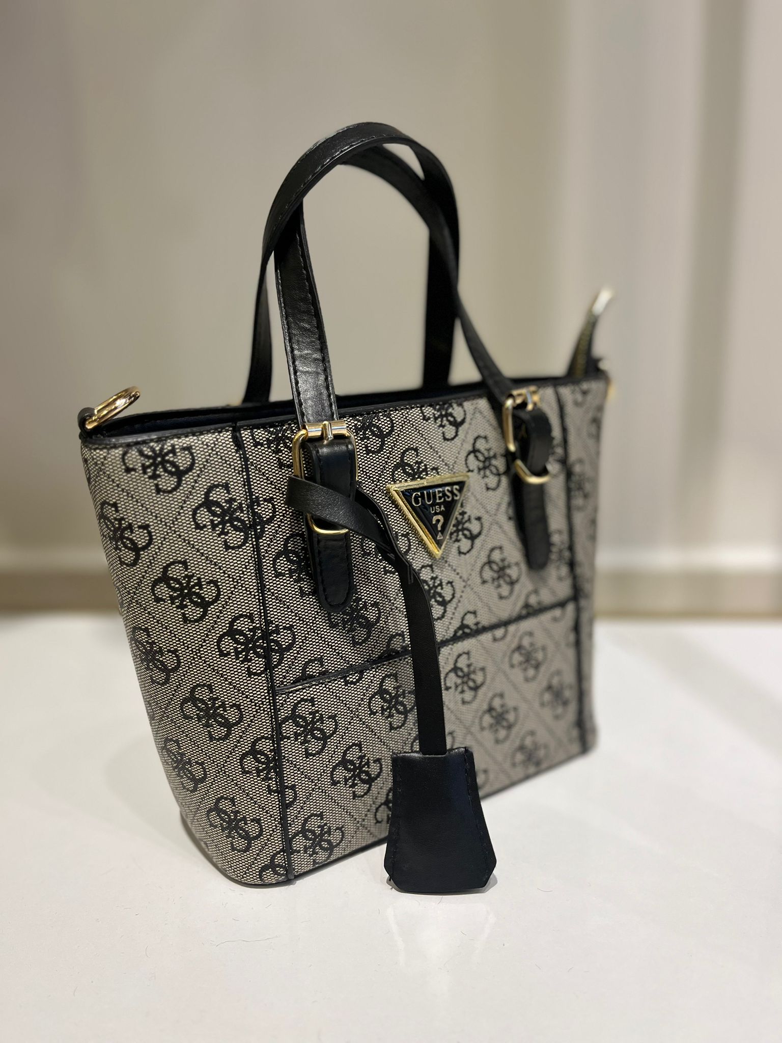 Guess El & Omuz Çantası