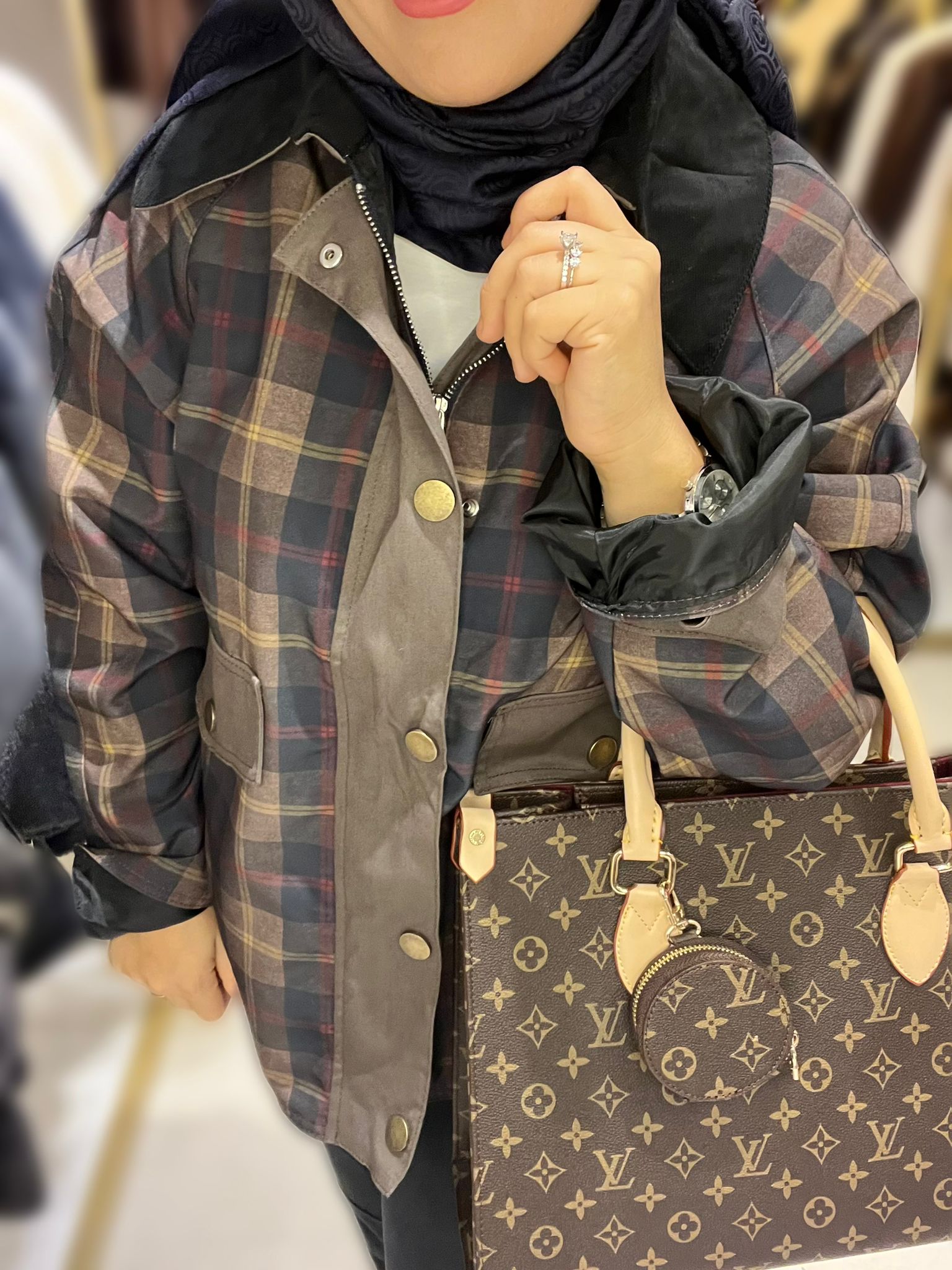 Ekose Detaylı Ceket