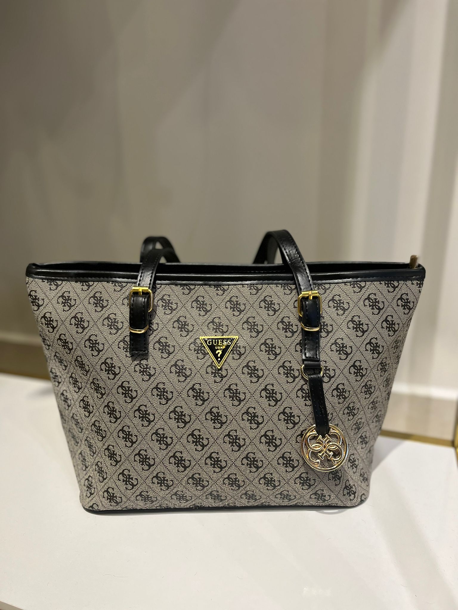 Guess Omuz Çantası Siyah