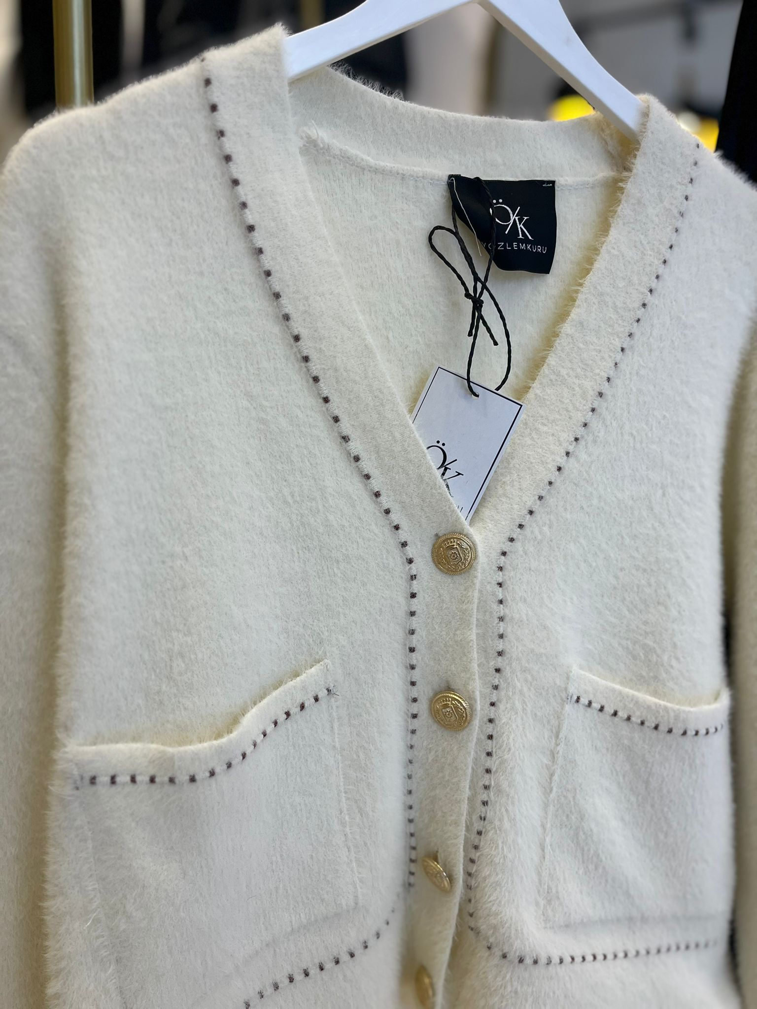 Angora Hırka Ekru Çizgi Detaylı