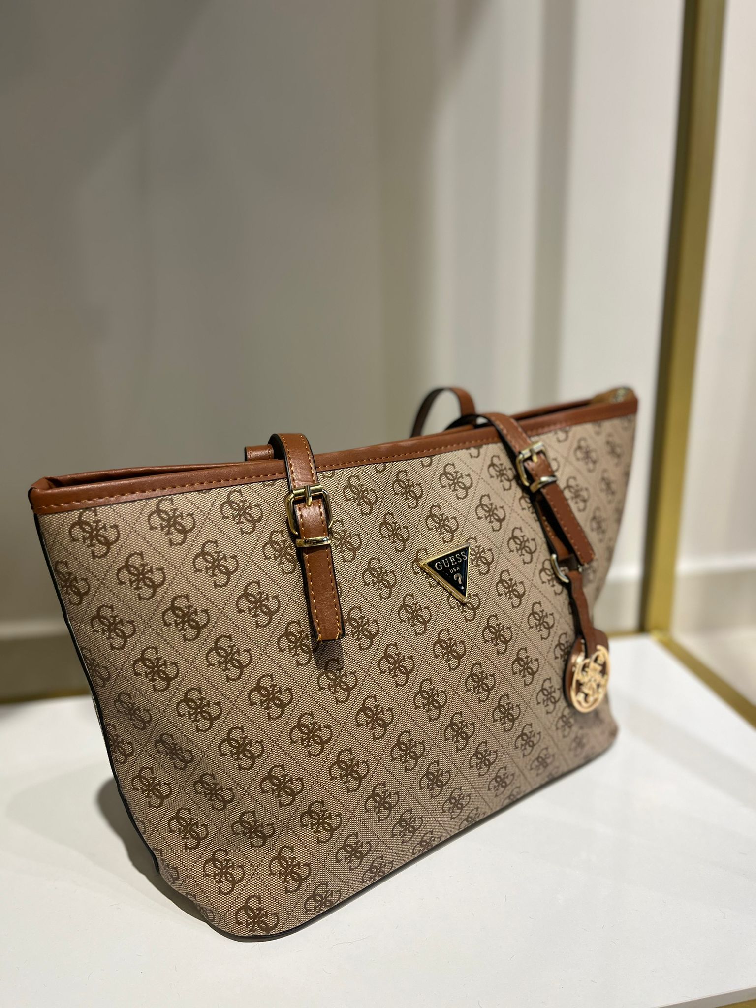 Guess Omuz Çantası Kahve