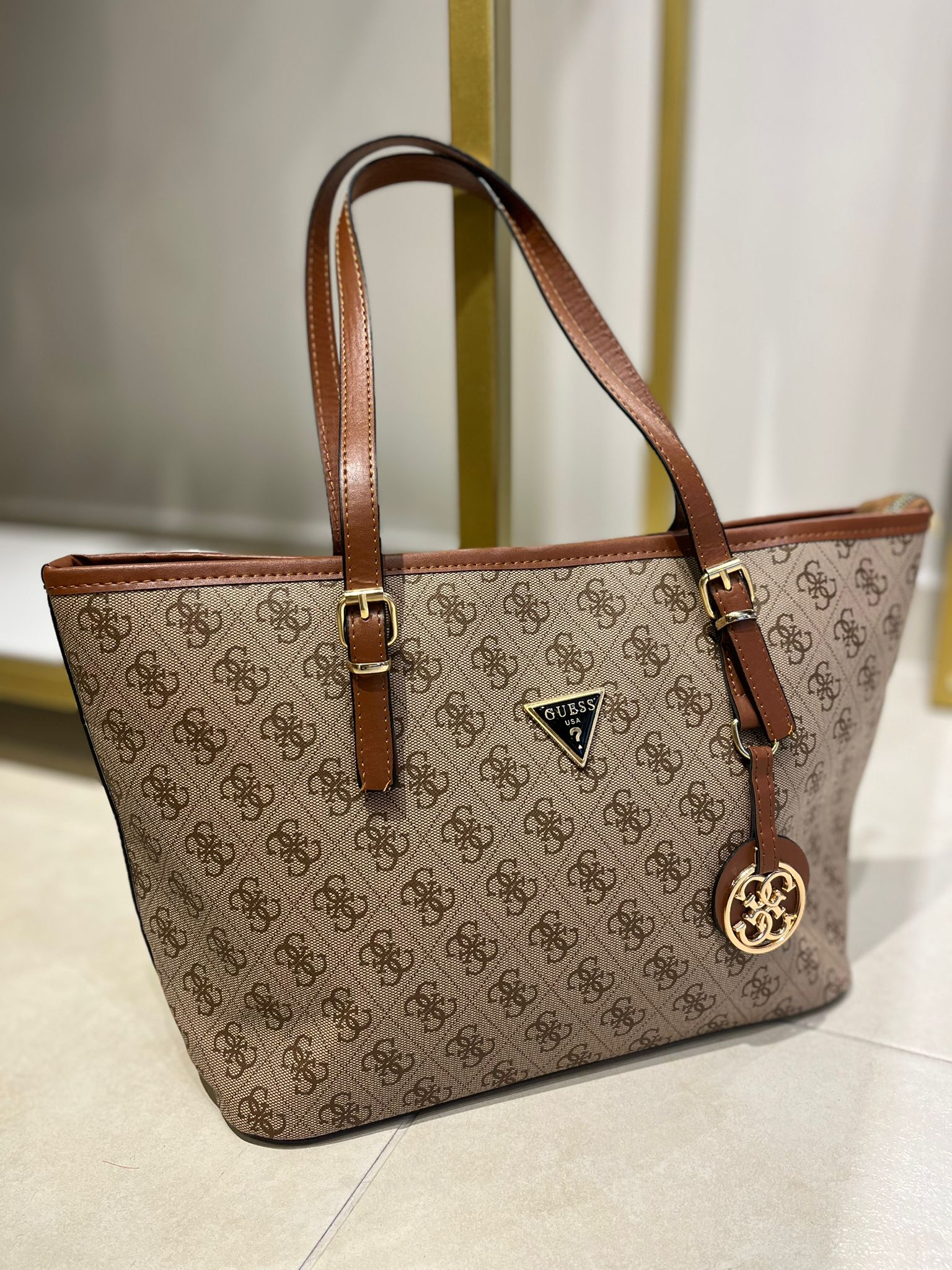 Guess Omuz Çantası Kahve