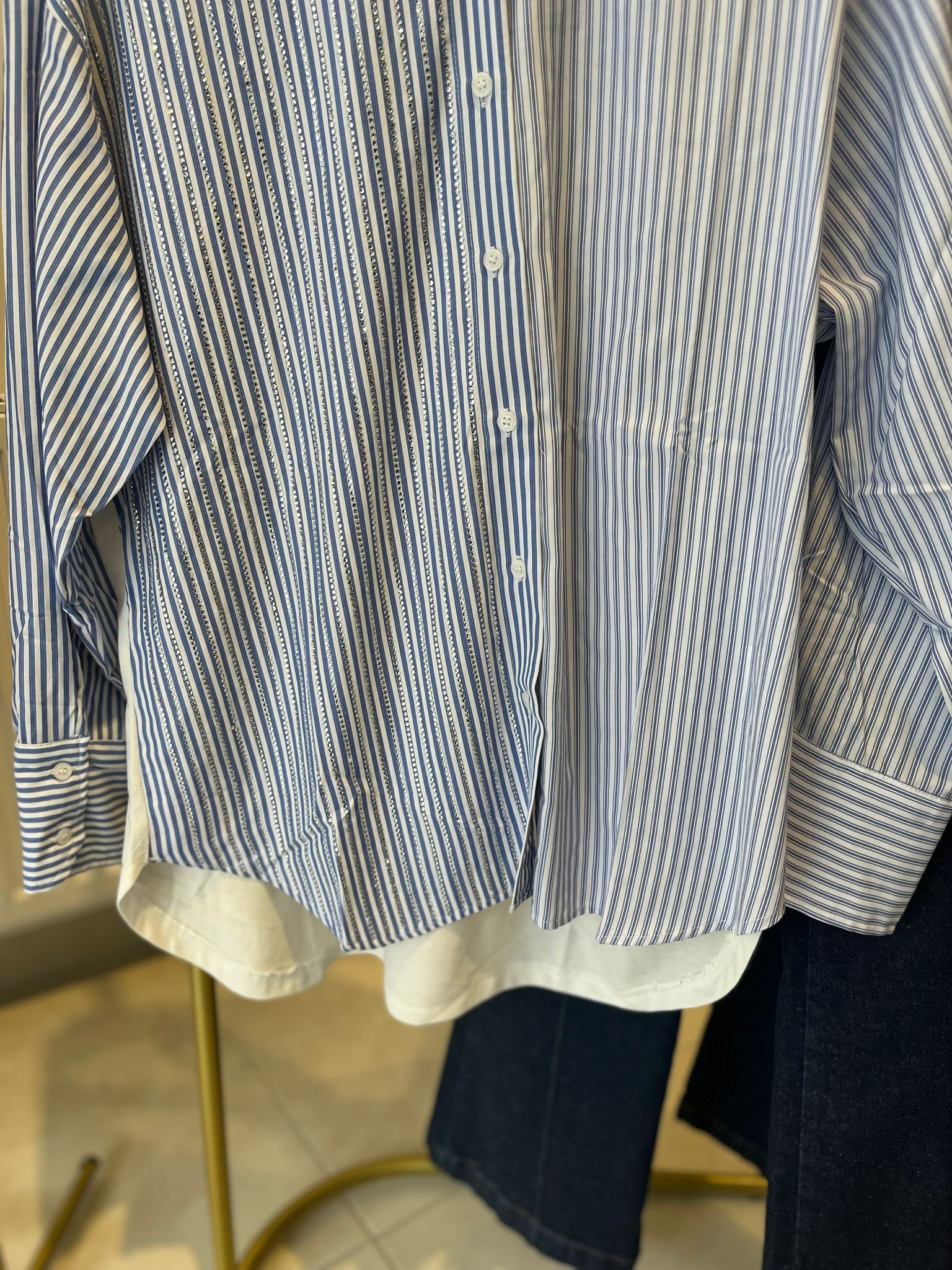 Mavi Taşlı Gömlek