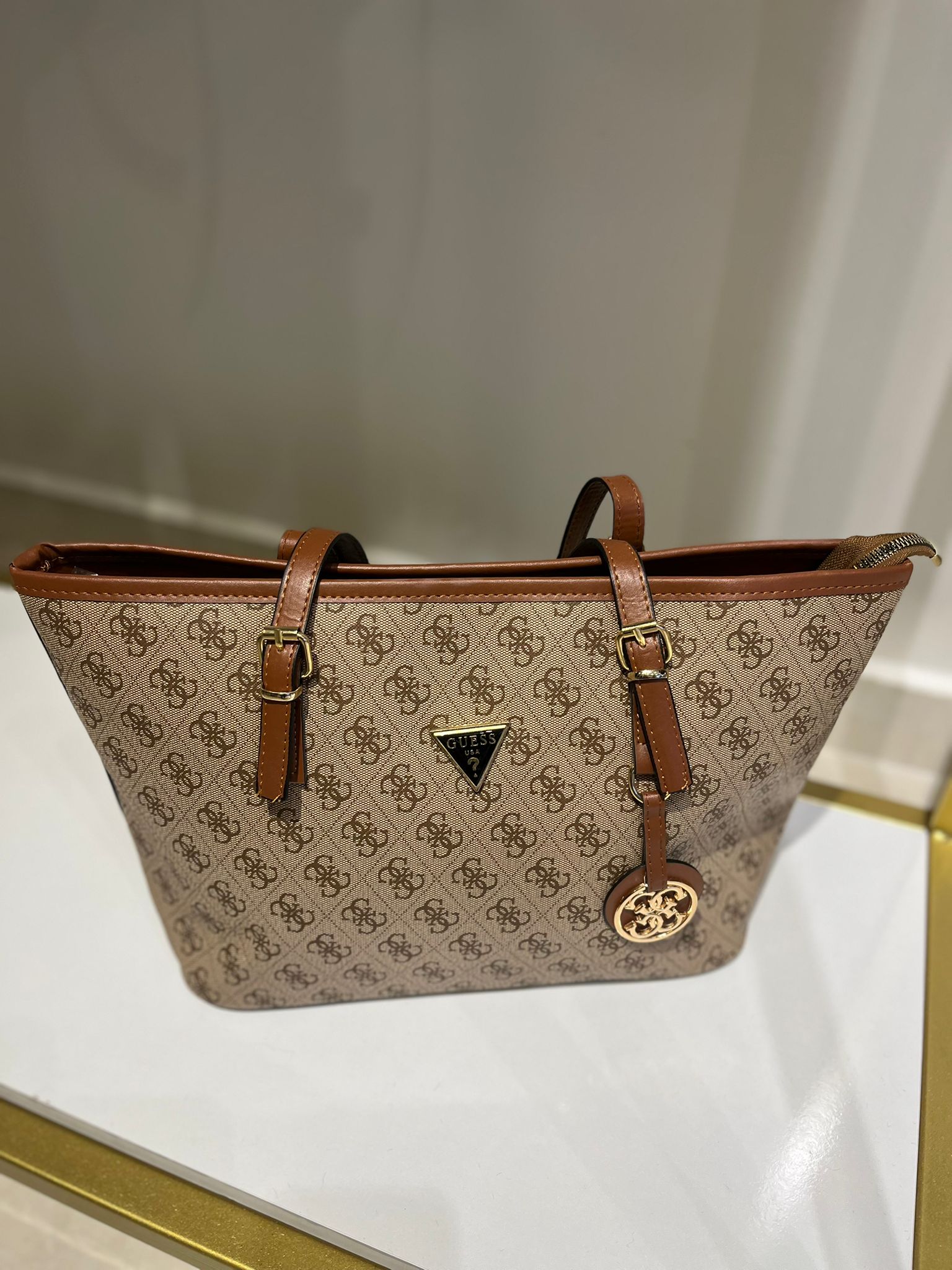 Guess Omuz Çantası Kahve