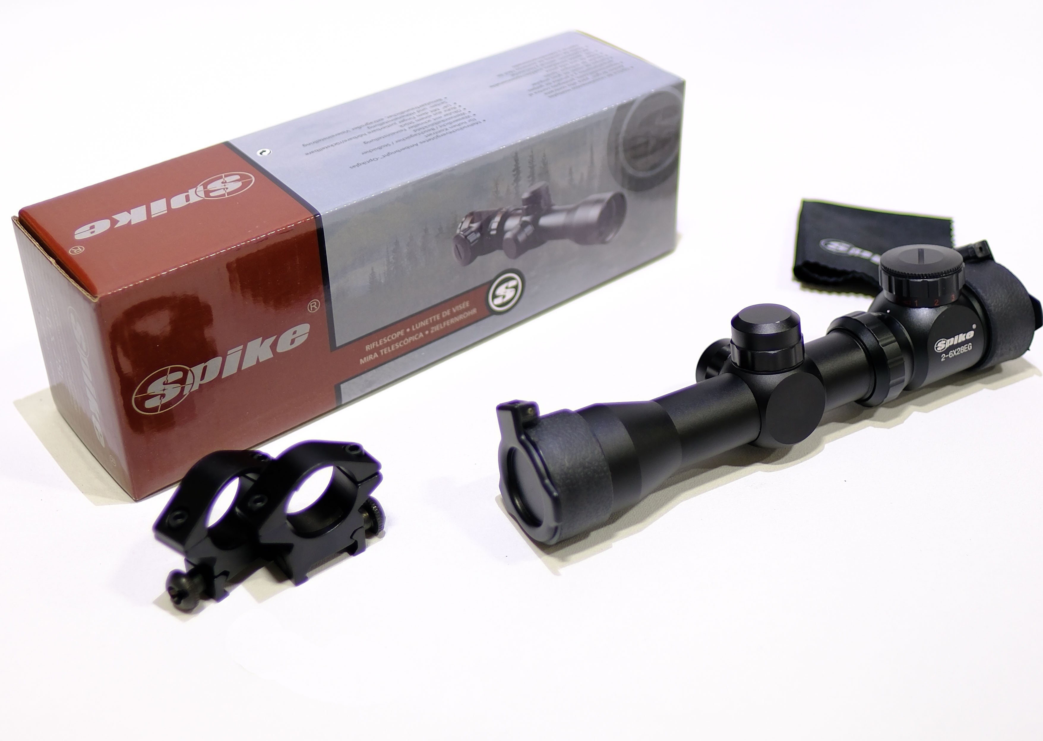 Spike 2‑6×28 E Zoomlu Av Dürbünü – Kırmızı/Yeşil Işıklı Reticle, Su Geçirmez Metal Gövde