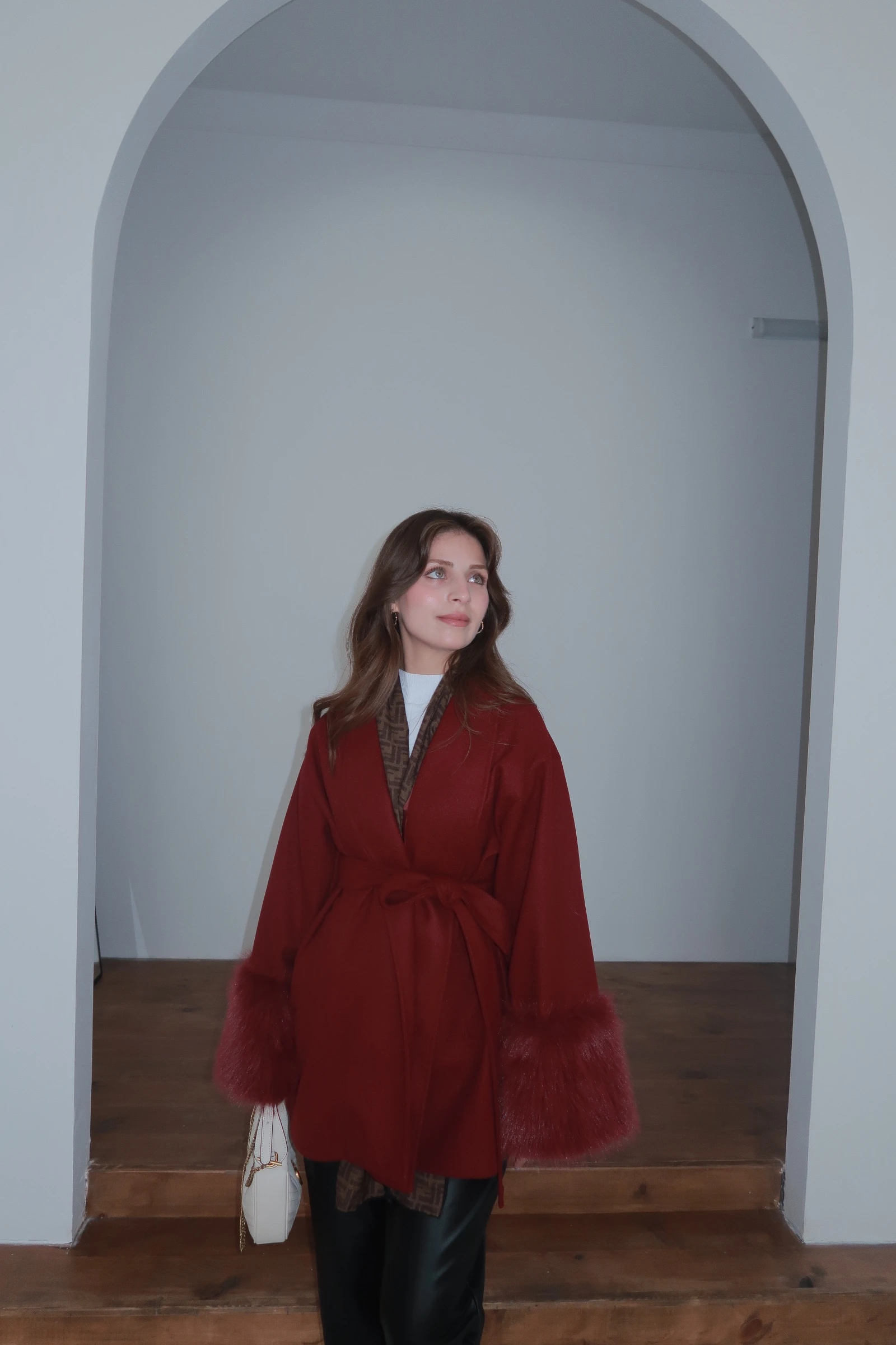 Mira Kolu Kürklü Kaban