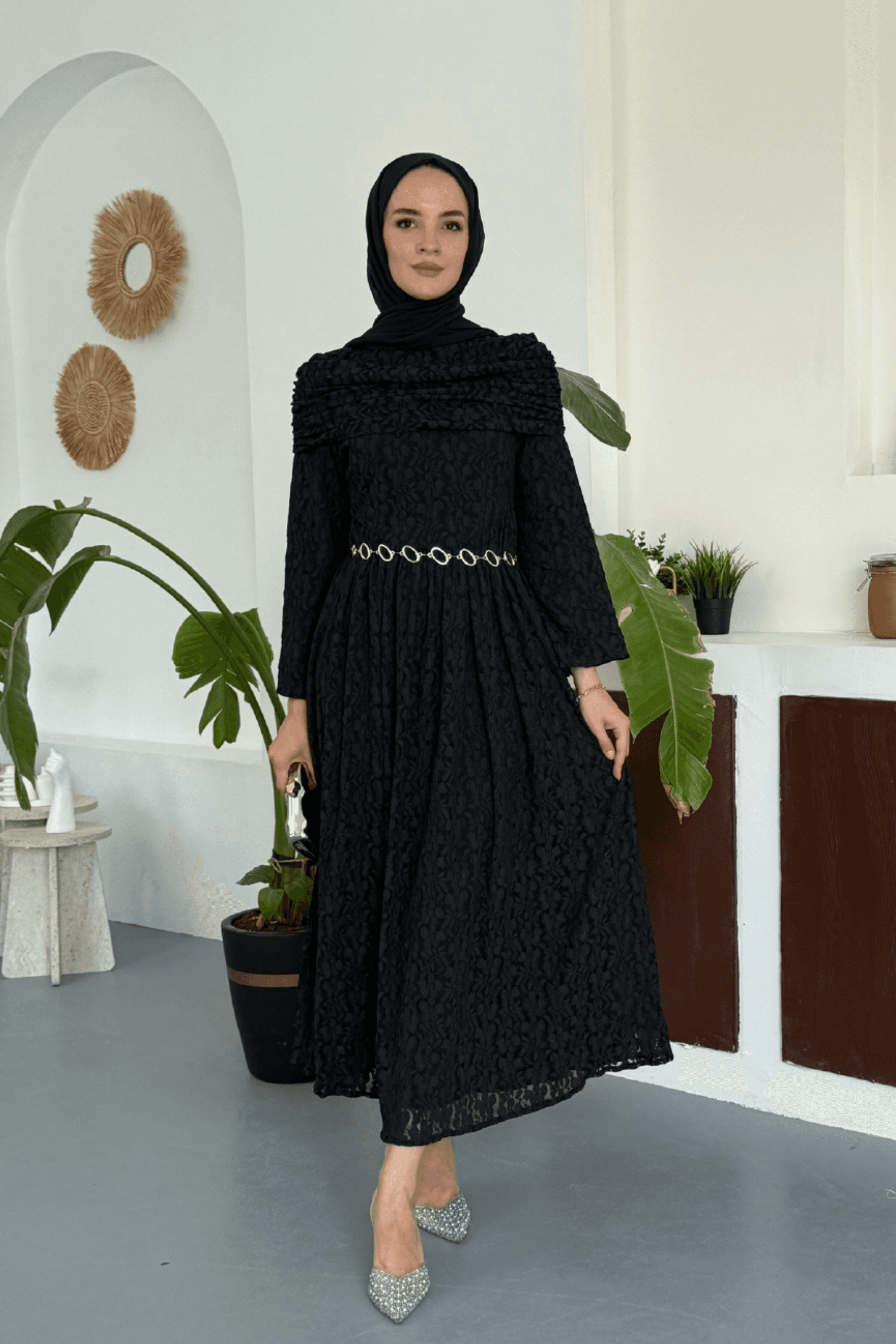 Lunara Dantel Detaylı Elbise (Ön Sipariş) - Siyah