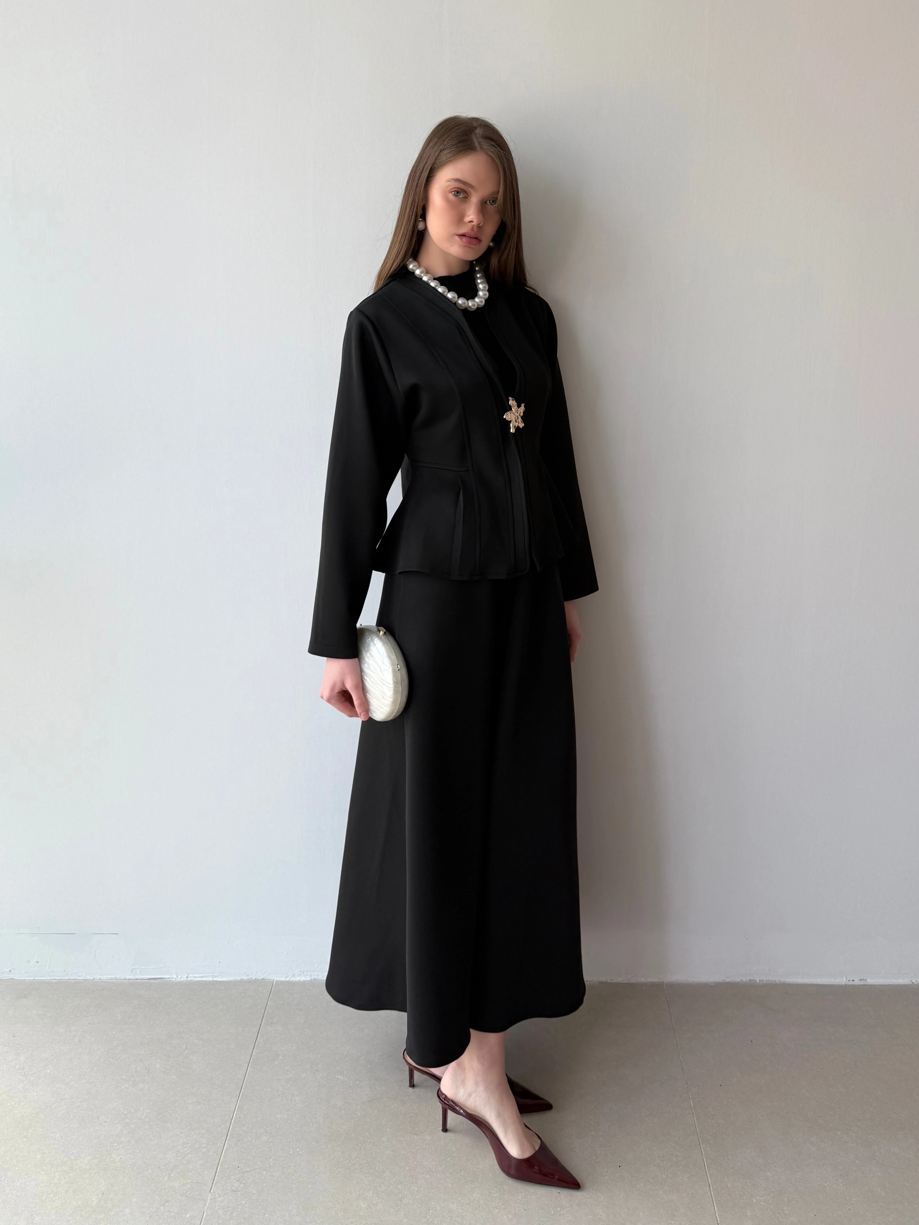 Vanelya Etekli Takım - Siyah