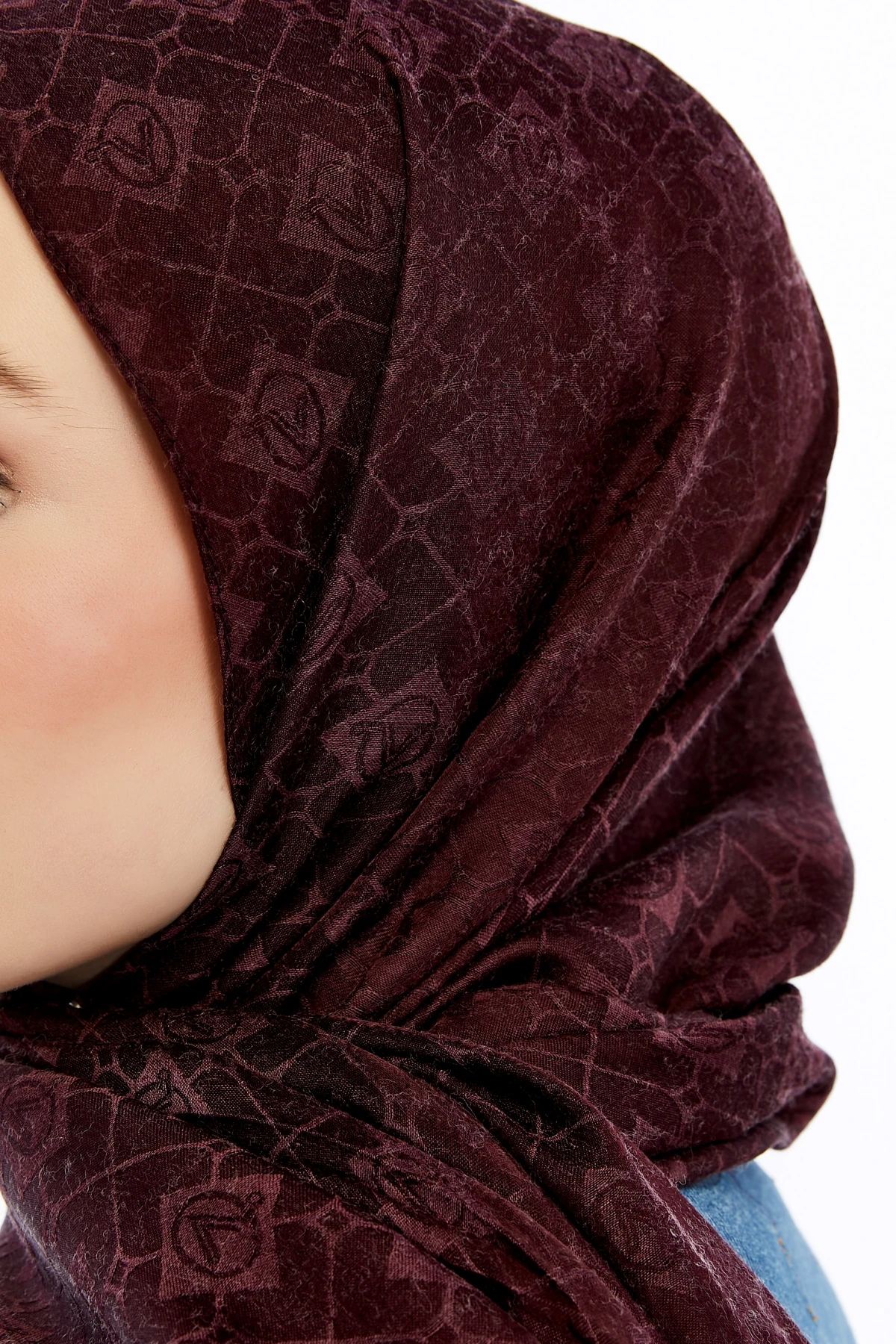 Yün-Modal Serisi Monogram Şal