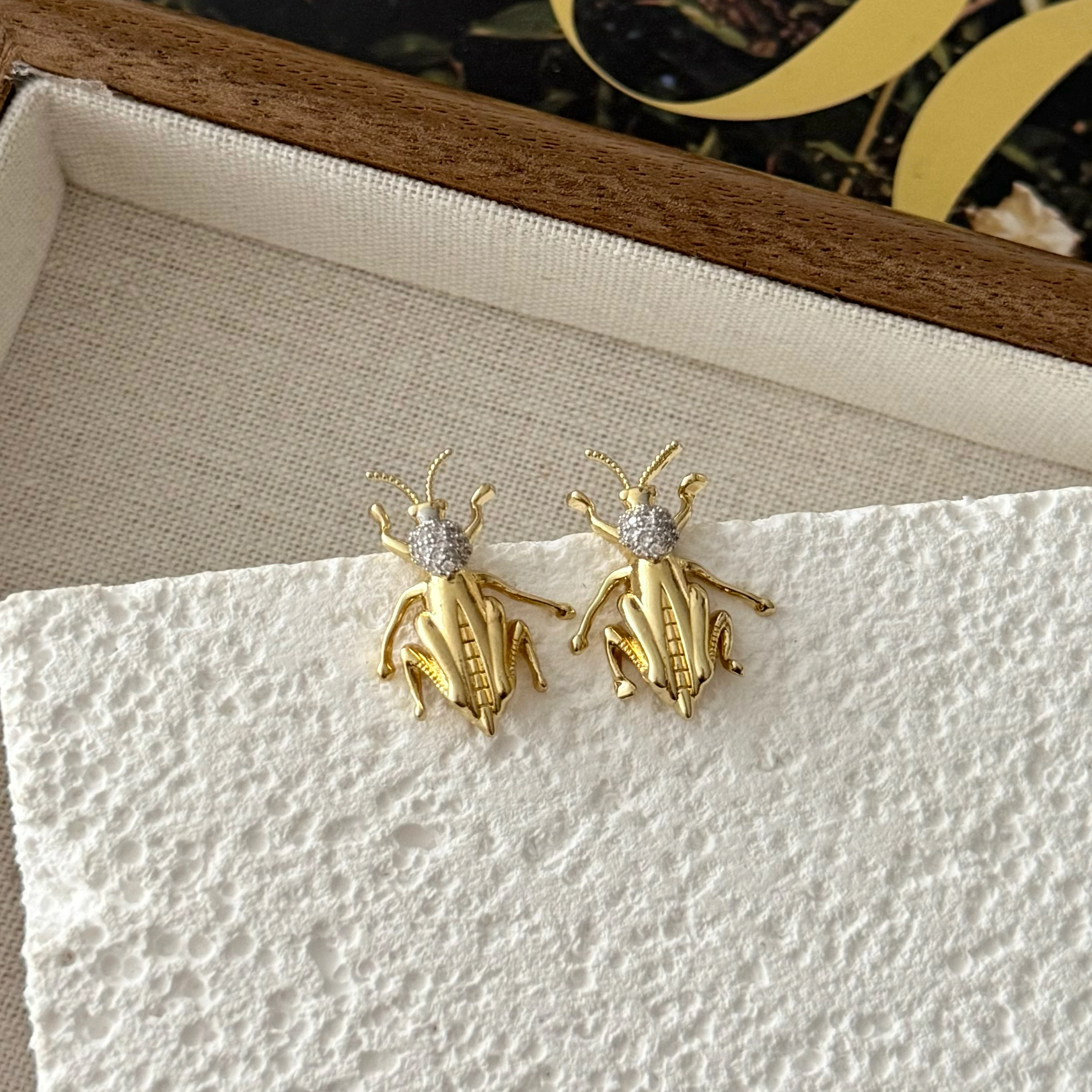 Ferro Gold Zirkon Taşlı Küpe