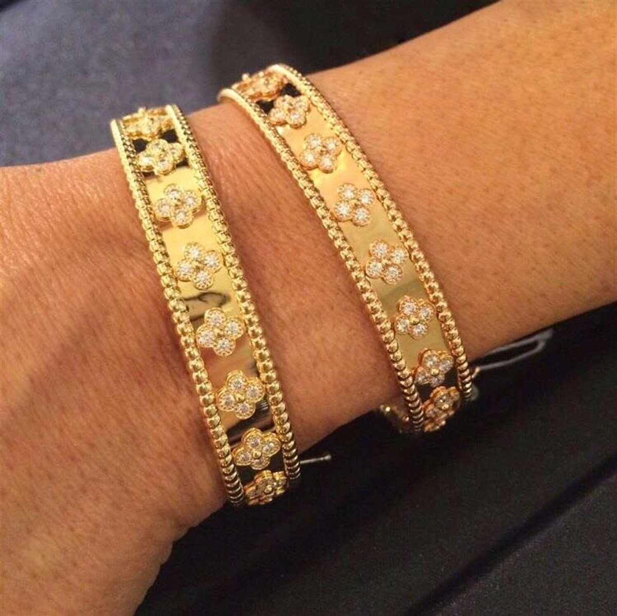 Van Cleef Model Kelepçe Ve Yüzük