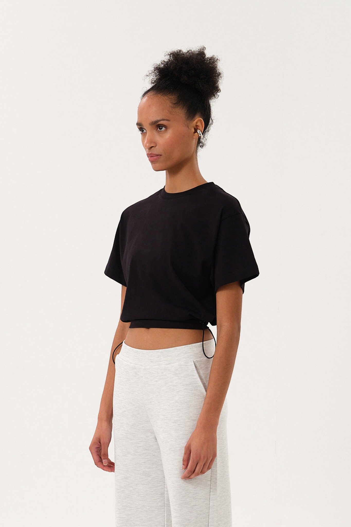 Belden Ayarlanabilir Lastikli Crop Kadın T-Shirt - Black