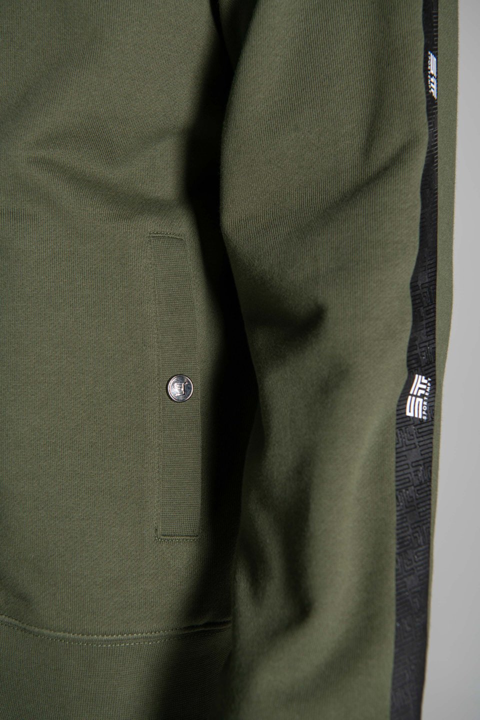 Monogram Şerit  Baskı Detaylı Fermuarlı Kapüşonlu Sweatshirt - Khaki