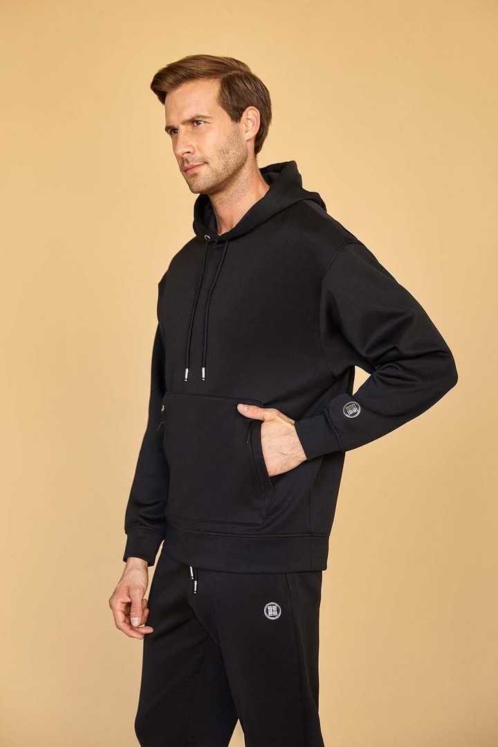 Iconic Cubic Detail Oversized Sweatshirt - Black