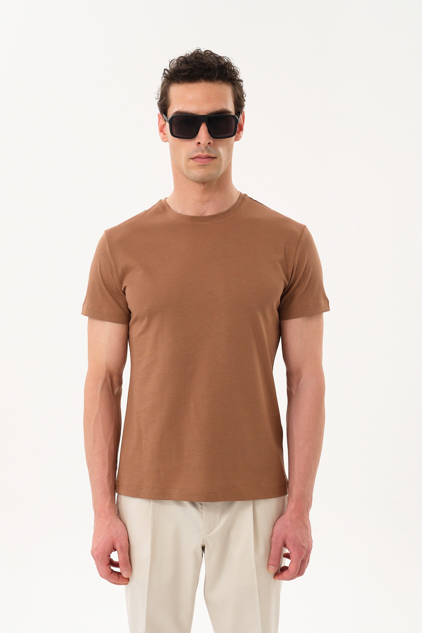 Erkek Slim Fit Bisiklet Yaka T-Shirt - Kahverengi