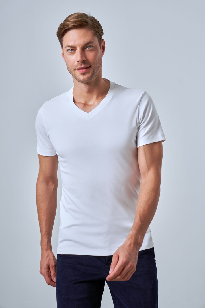 Erkek V Yaka Slim Fit Tshirt