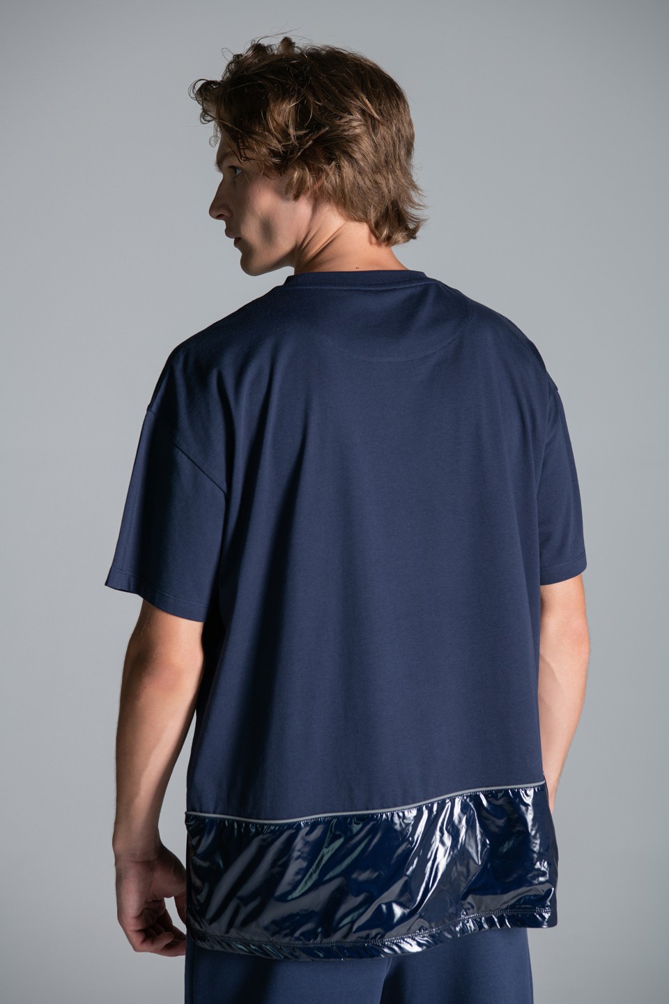 Parlak Dokuma Kumaş Detaylı T-Shirt - Navy Blue