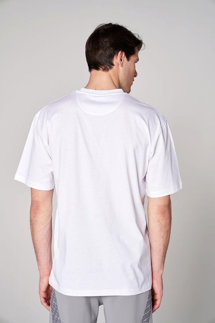 Parlak Baskı Detaylı Oversized Tişört - Beyaz