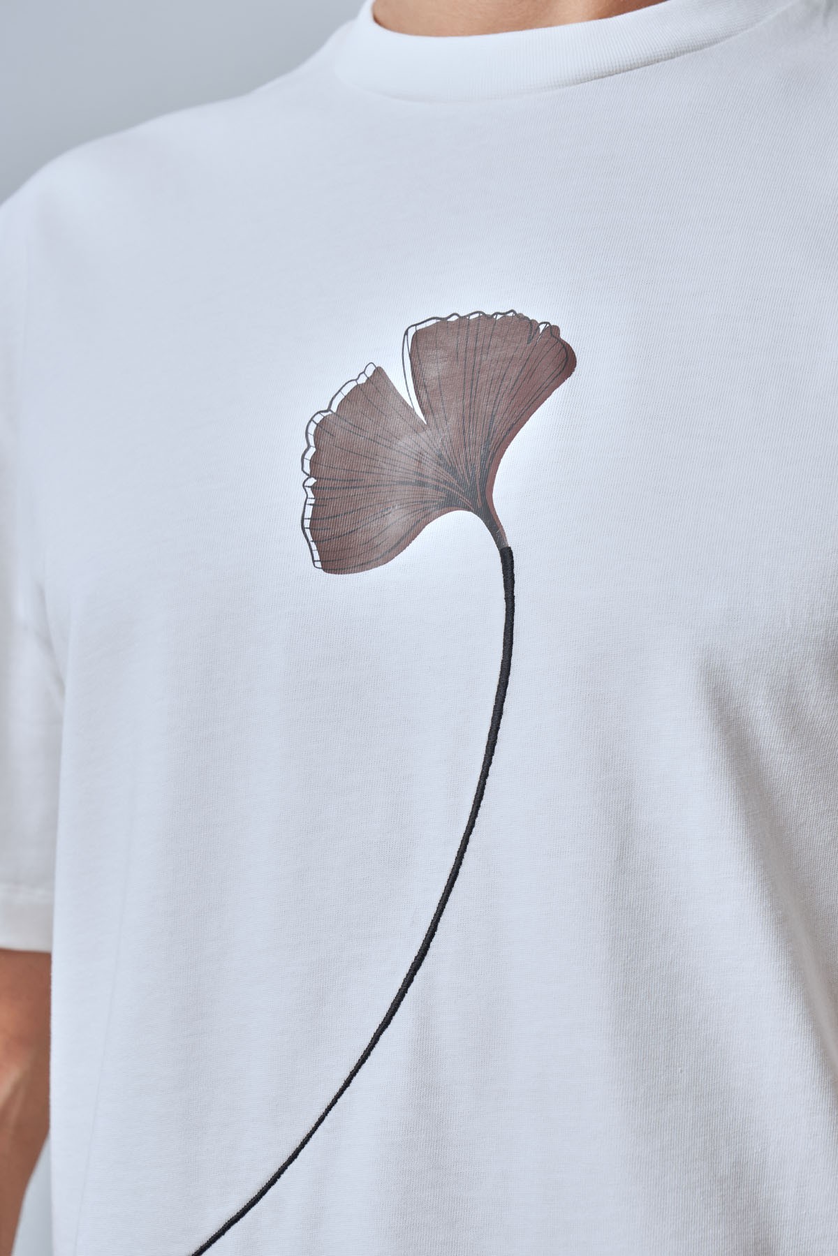 Men's Floral Print Relaxed Crew Neck T-Shirt