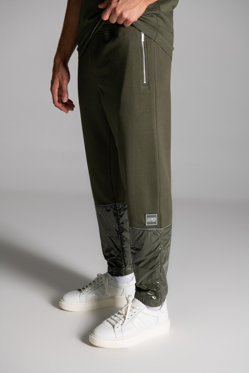 Parlak Dokuma Kumaş Detaylı Eşofman Alt - Khaki