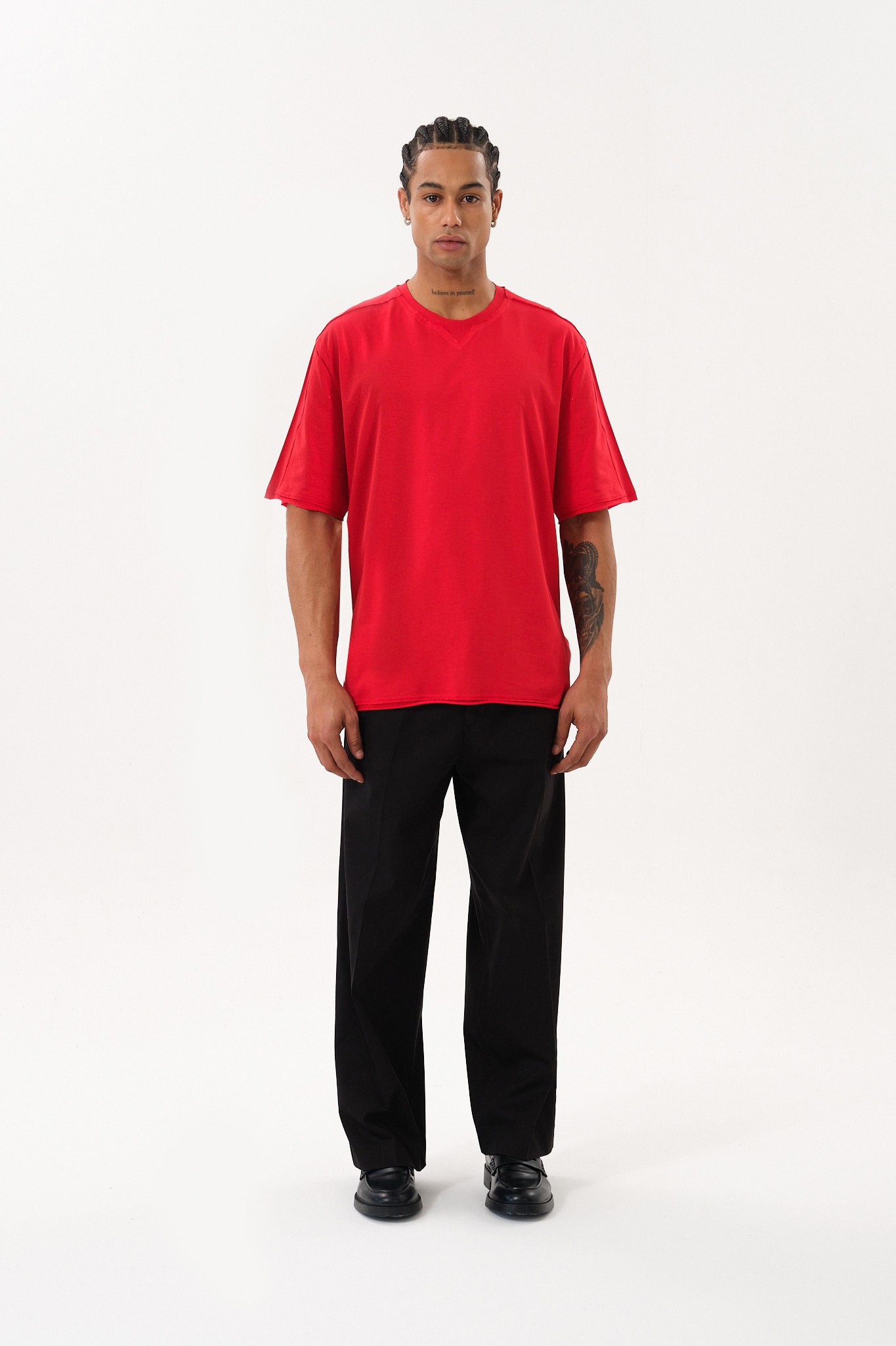 Eskitme Detaylı Erkek Oversize Bisiklet Yaka T-Shirt - Red