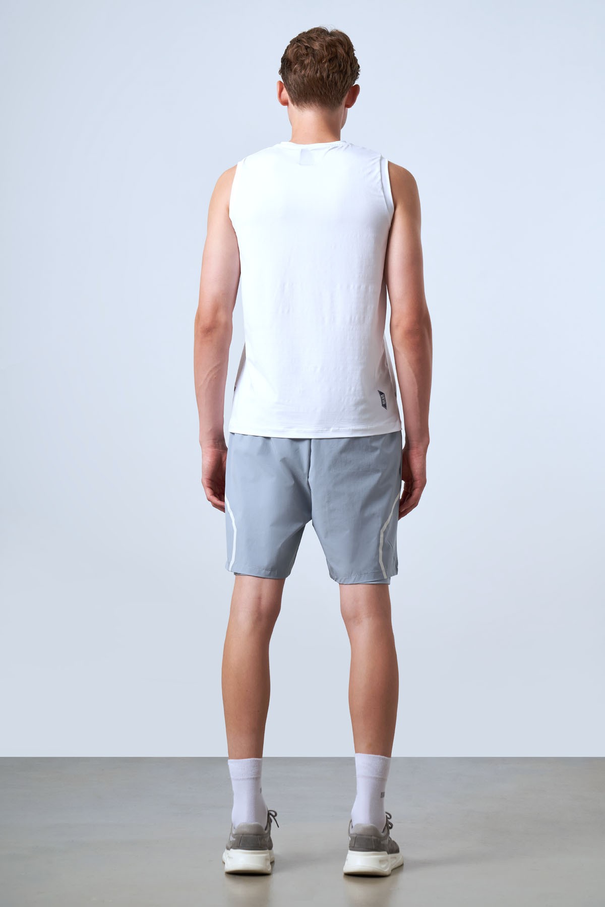 Men's Fitted Crew Neck Tank Top - White