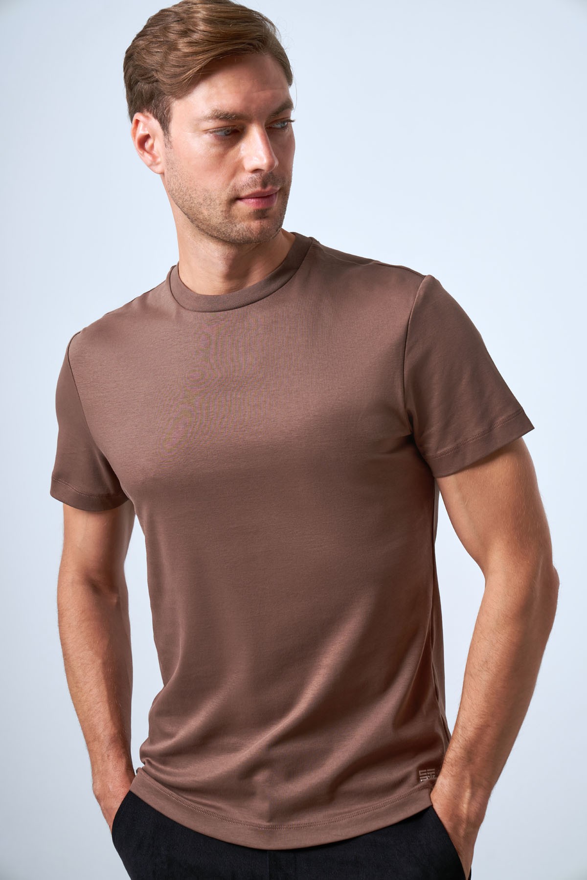 Men's Slim Fit Crew Neck T-Shirt - Brown