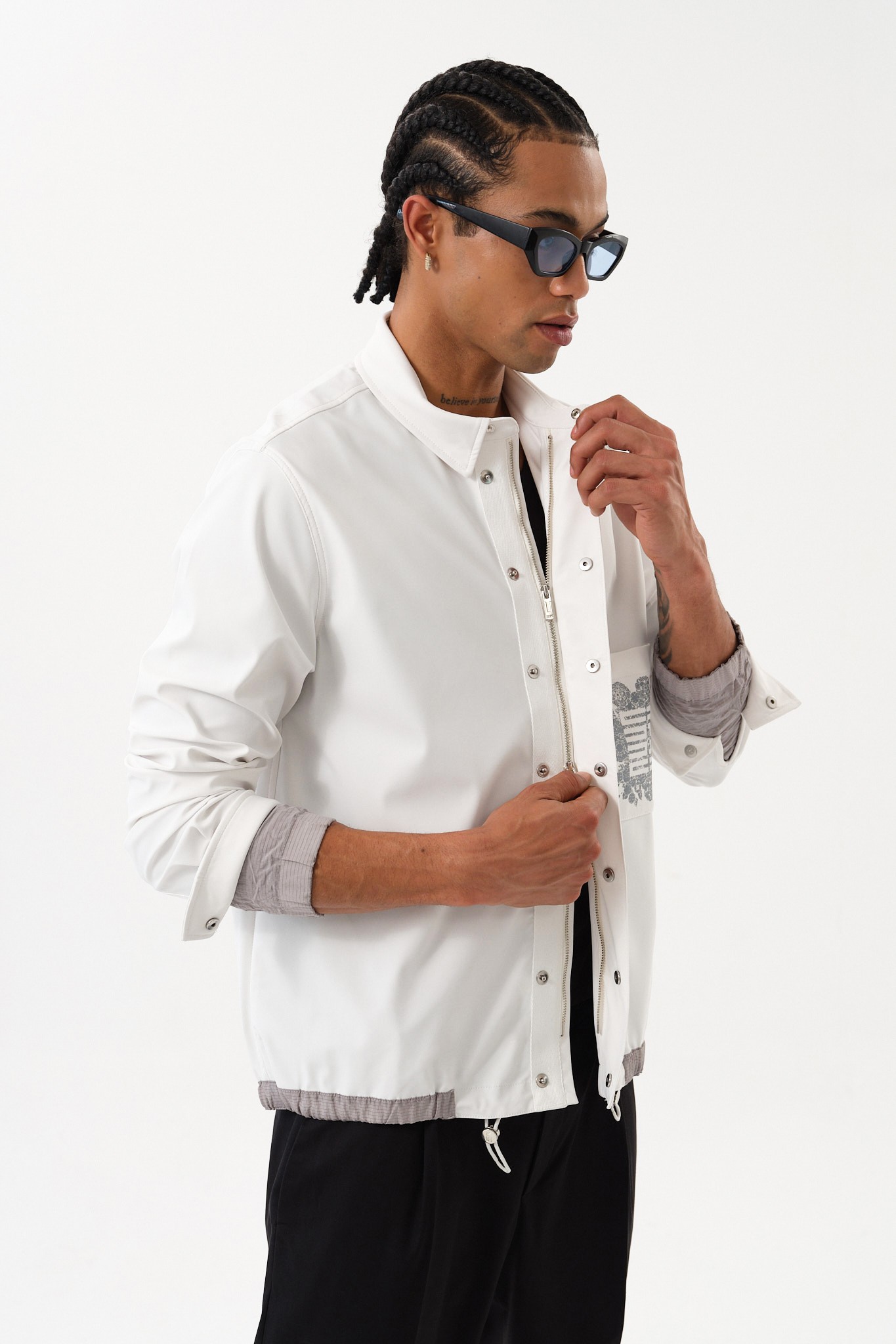 Modern Fit Jacket with Printed Pocket Detail - White