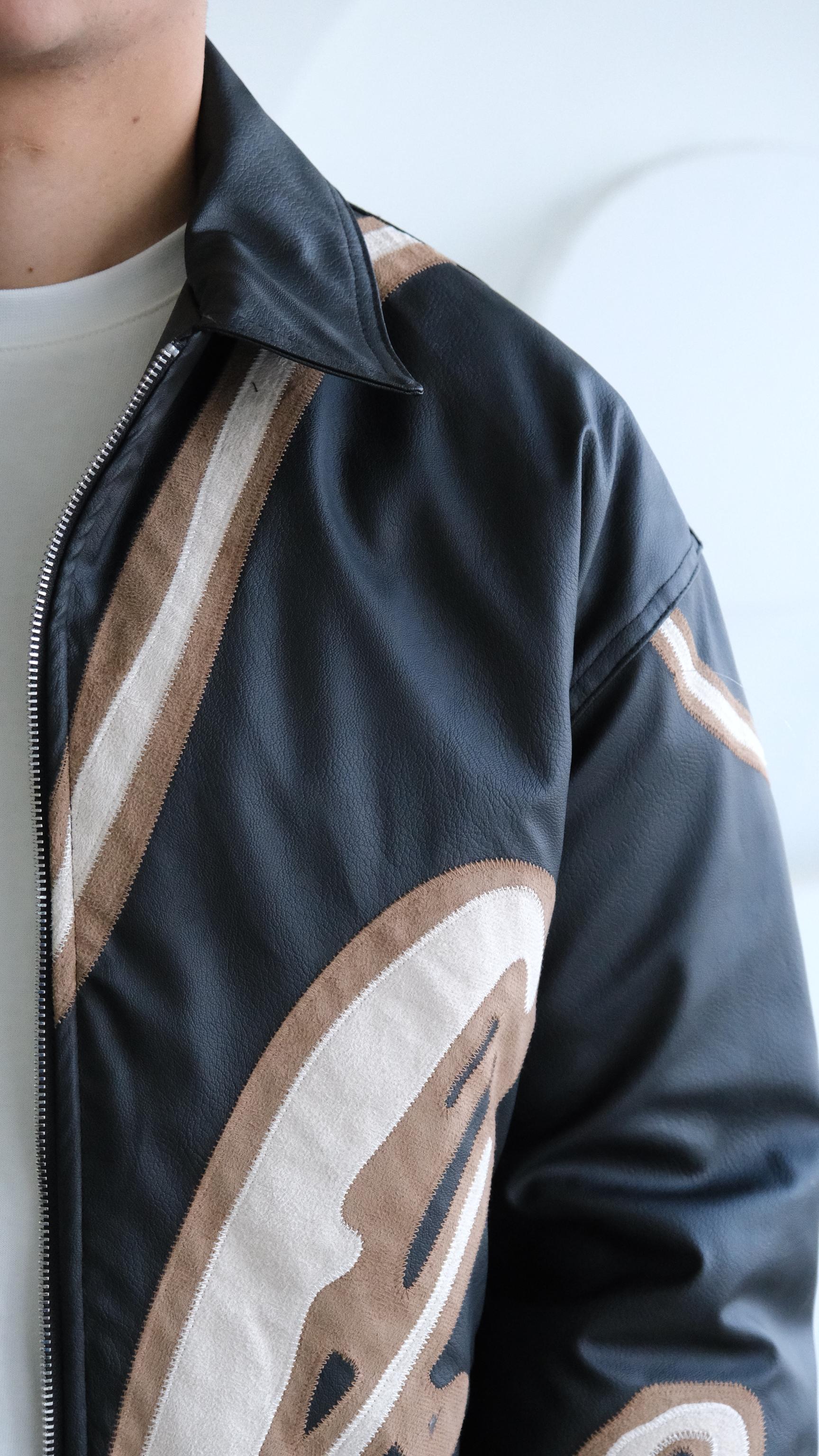 Baskı Detaylı Siyah Bomber Deri Ceket