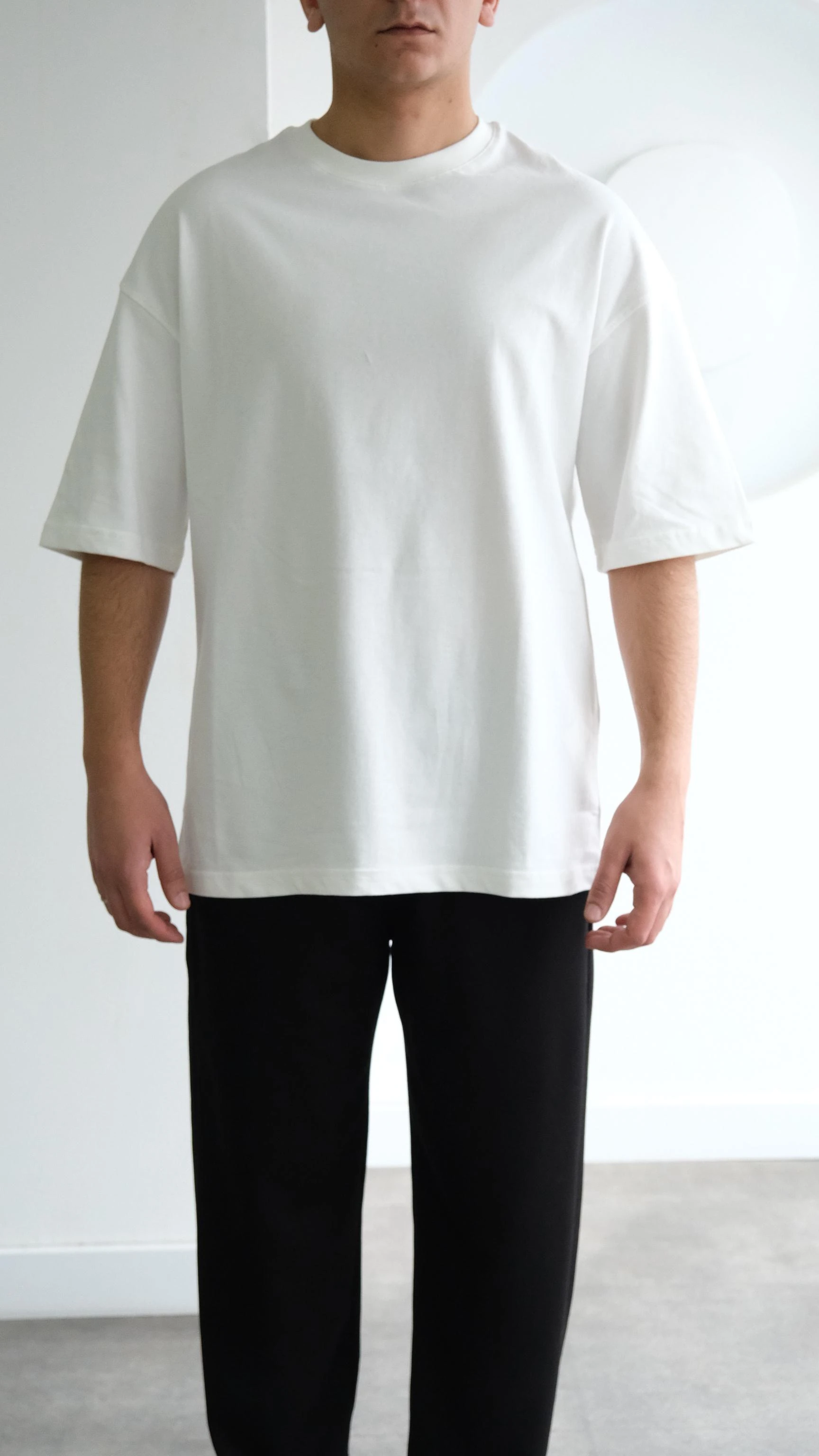 Beyaz Oversize Basıc Tshirt