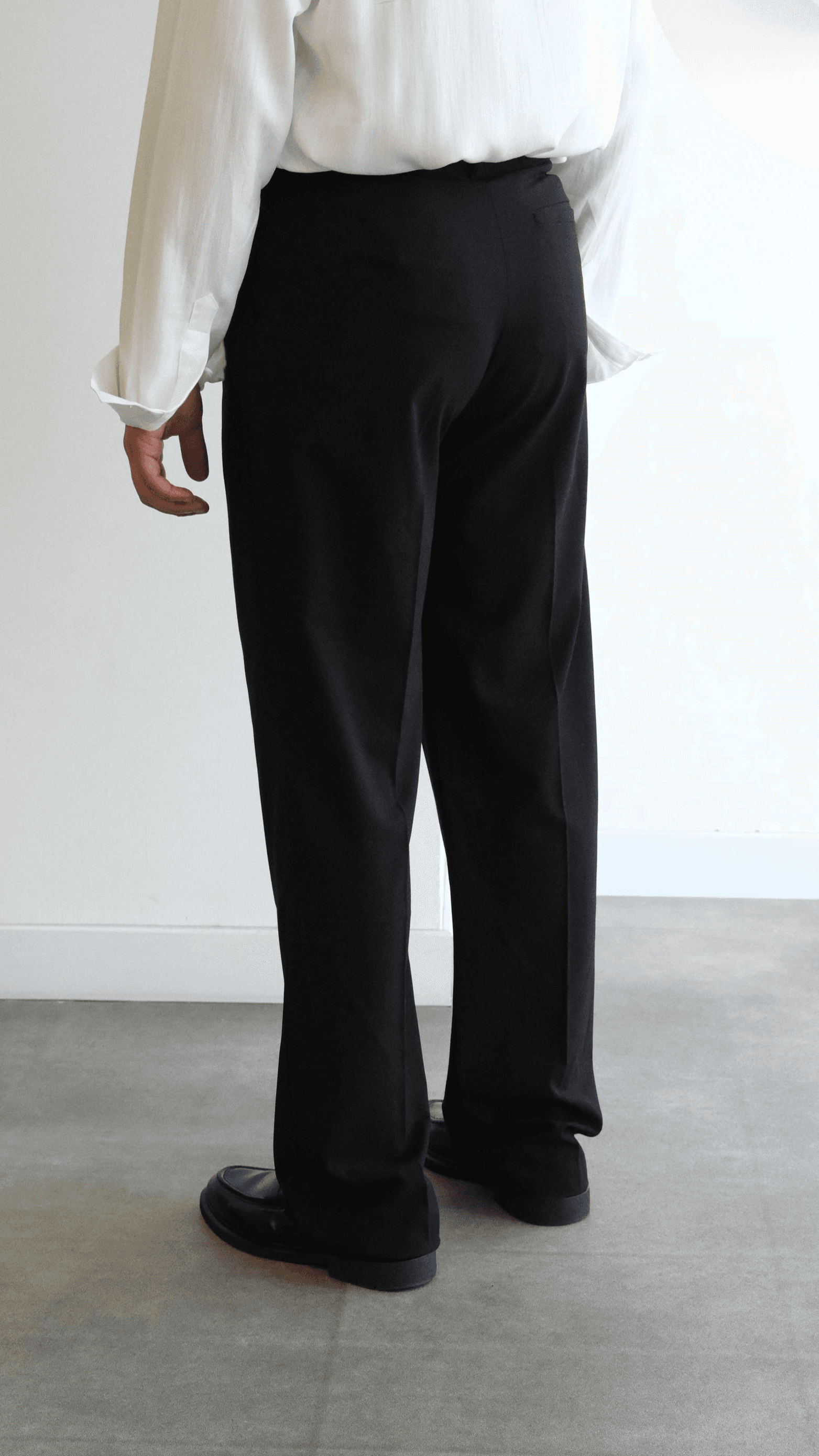 Siyah Pileli Baggy Fit Kumaş Pantolon