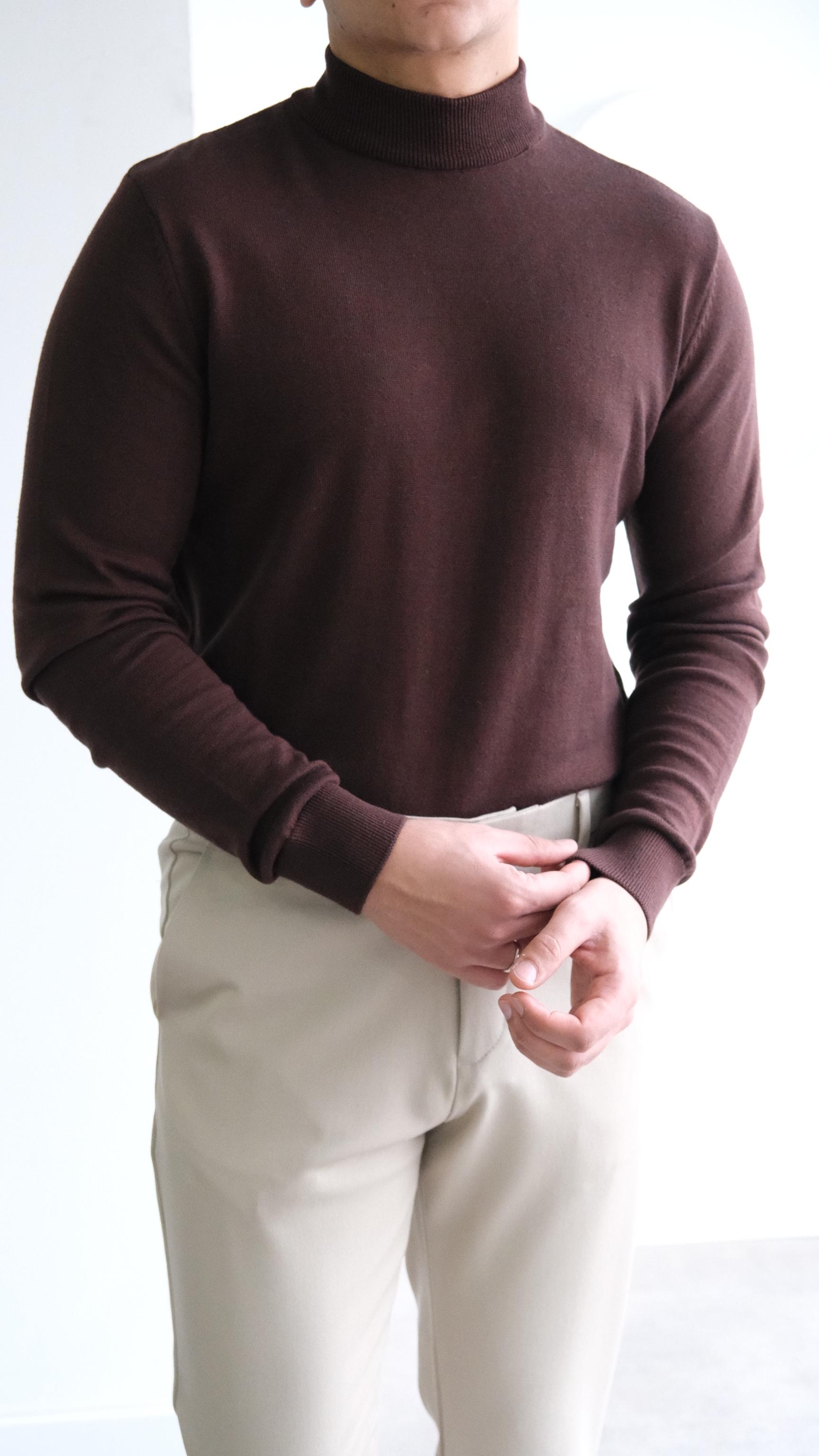 Kahve Yarım Boğazlı Triko