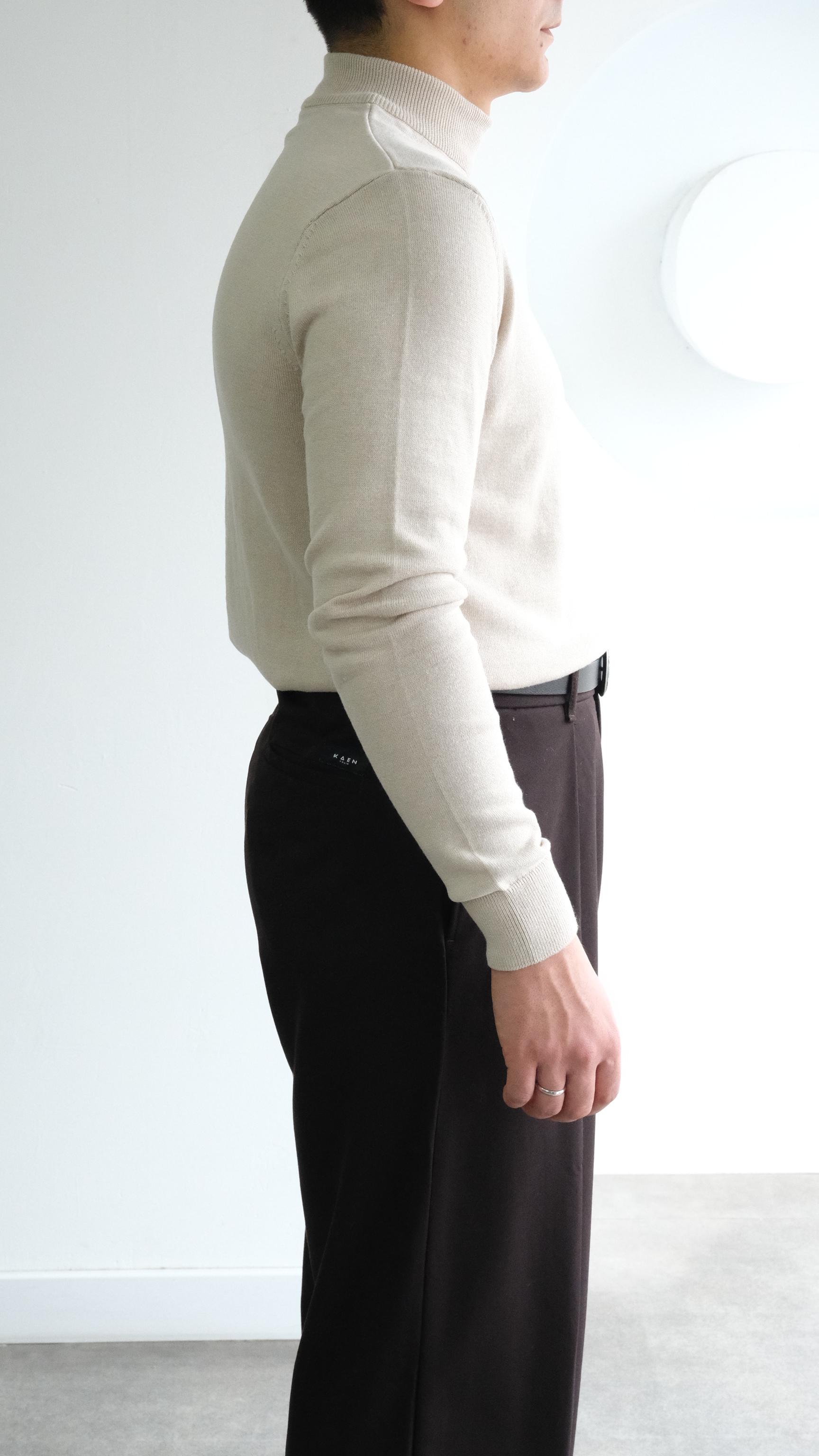 Bej Yarım Boğazlı Triko