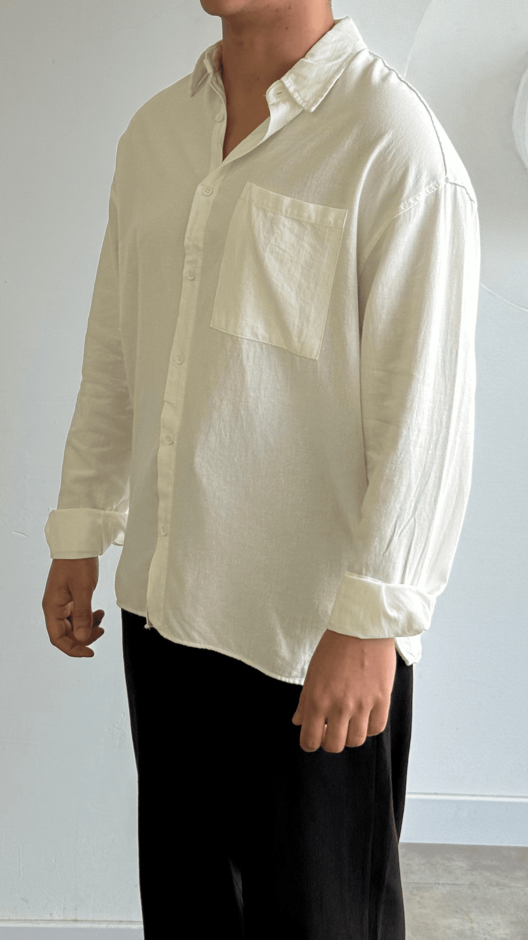 Beyaz Cepli Oversize Keten Gömlek