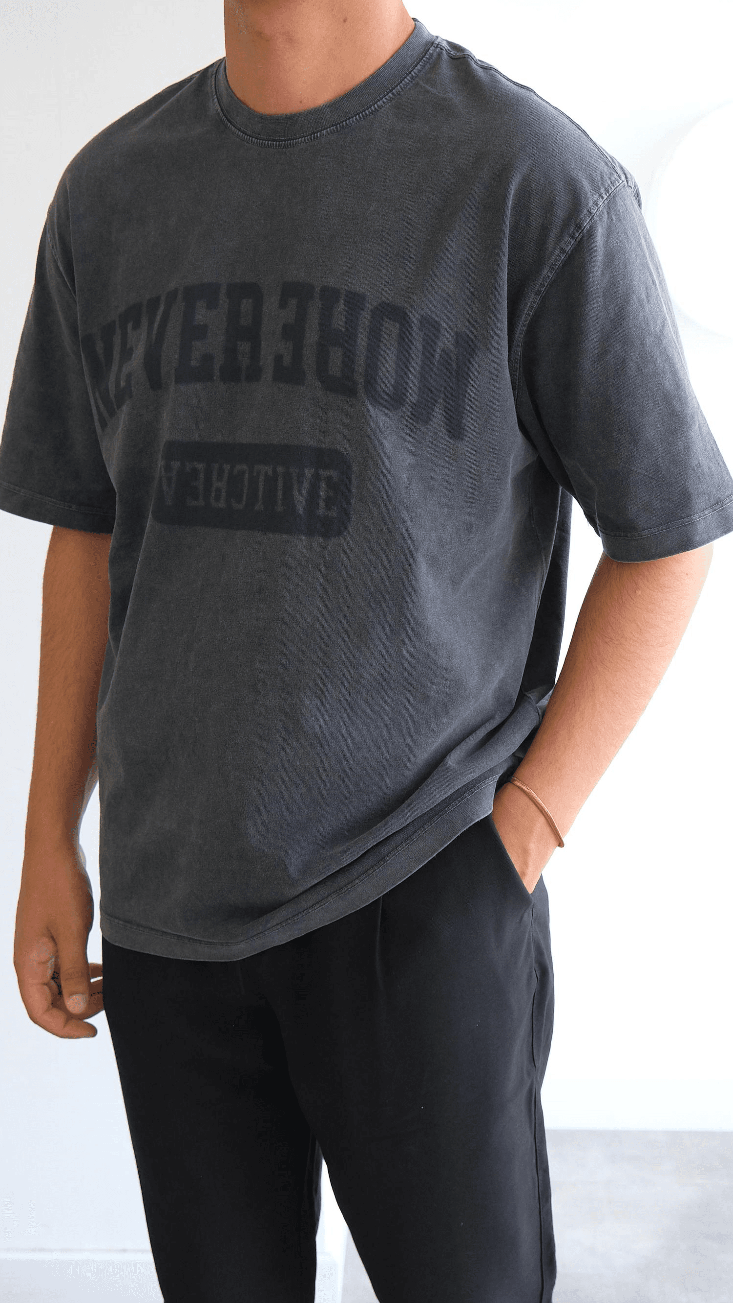 Antrasit Yıkamalı Baskılı Tshirt