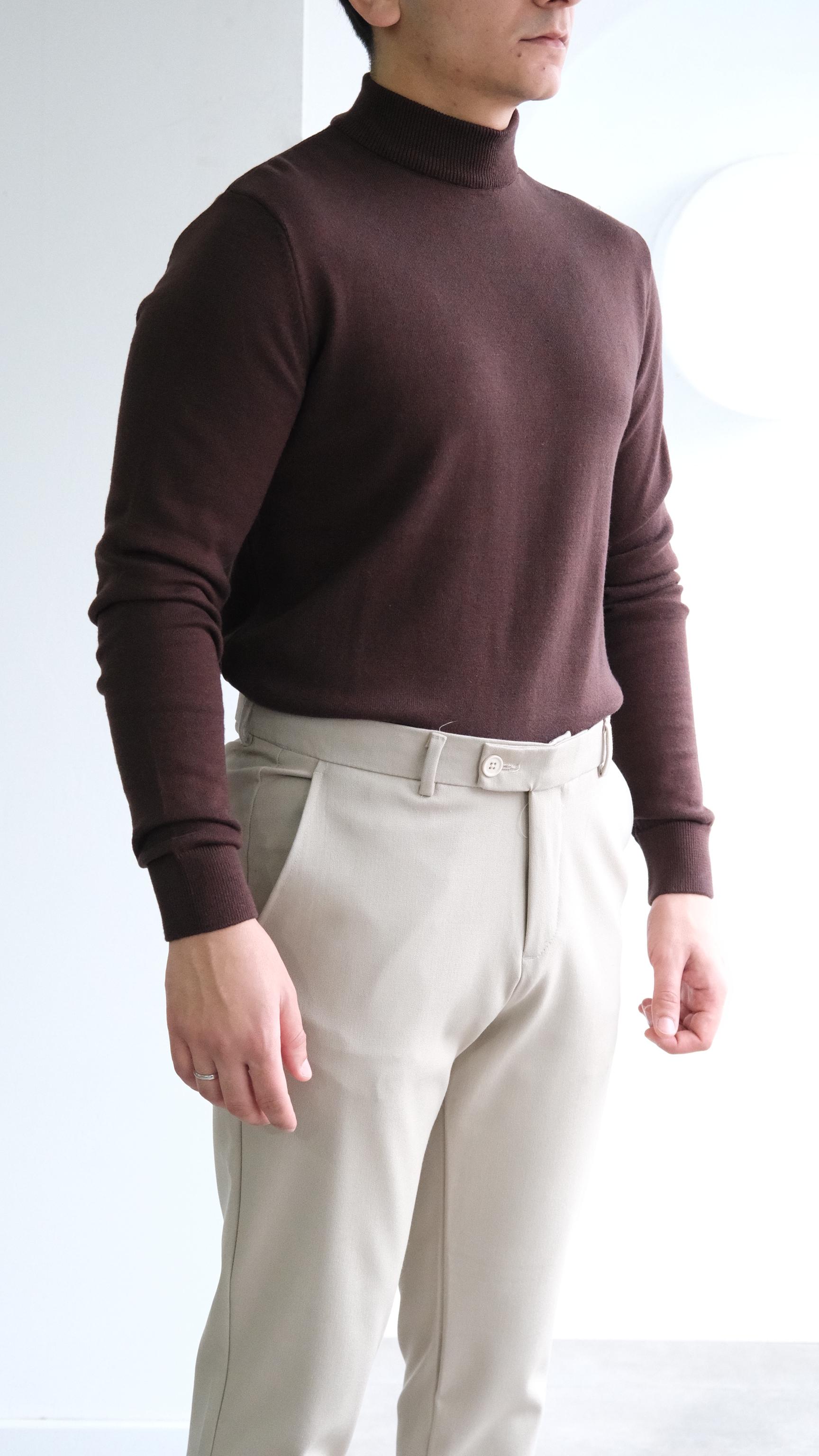 Kahve Yarım Boğazlı Triko