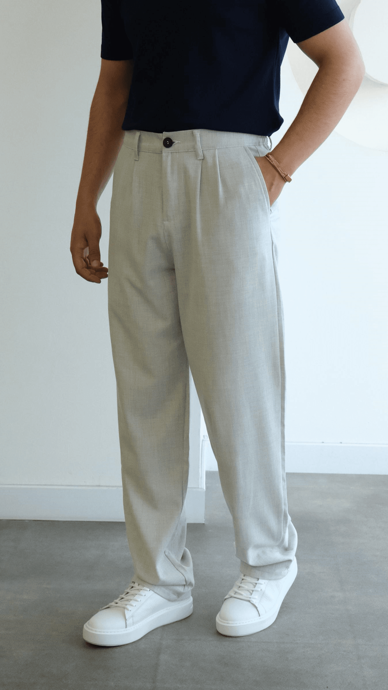 Açık Gri Baggy Pileli Kumaş Pantolon